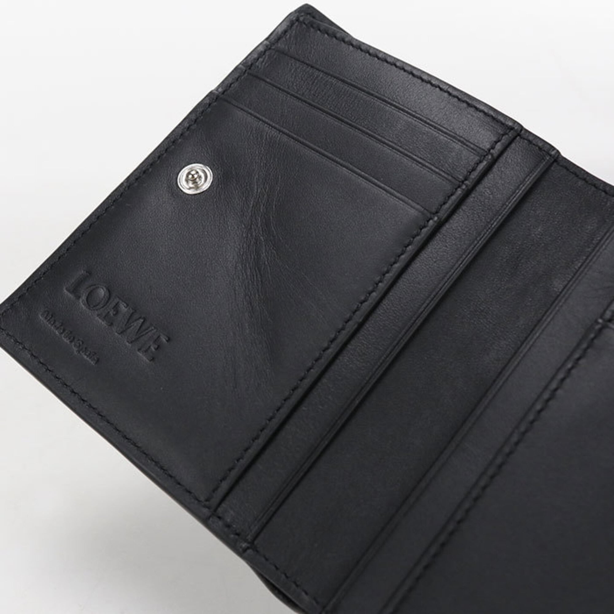 Loewe Black Wallet (Bi-Fold) (Pre-Owned)