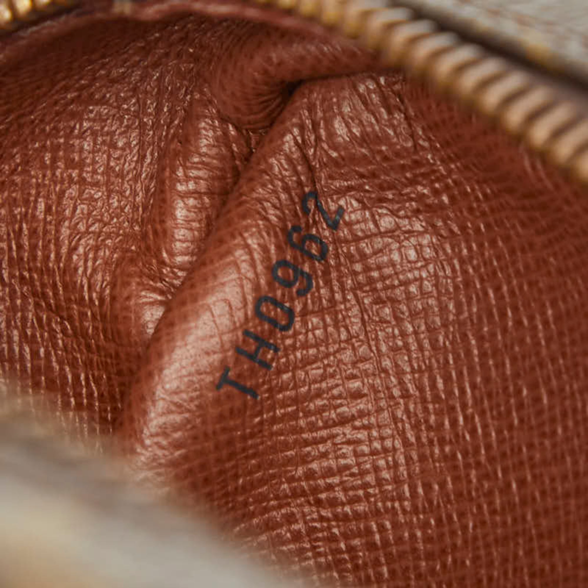 Louis Vuitton Monogram Brown Pvc Leather Shoulder Bag (Pre-Owned)