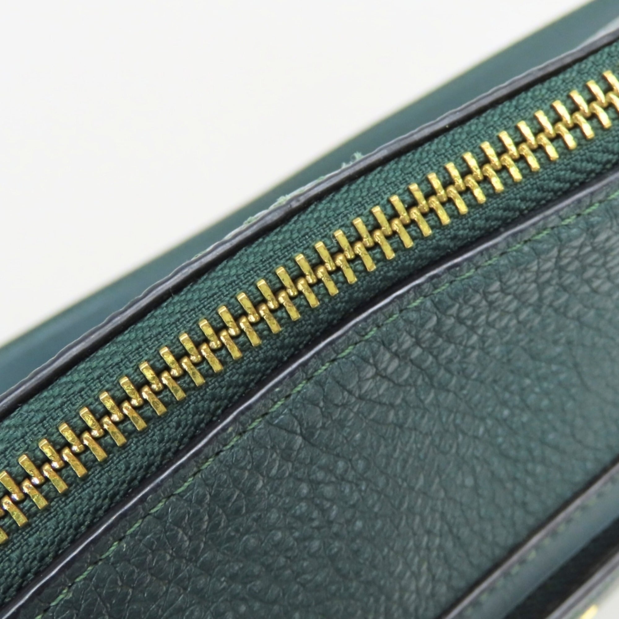 Coach Dark Green Leather Shoulder Bag (Pre-Owned)