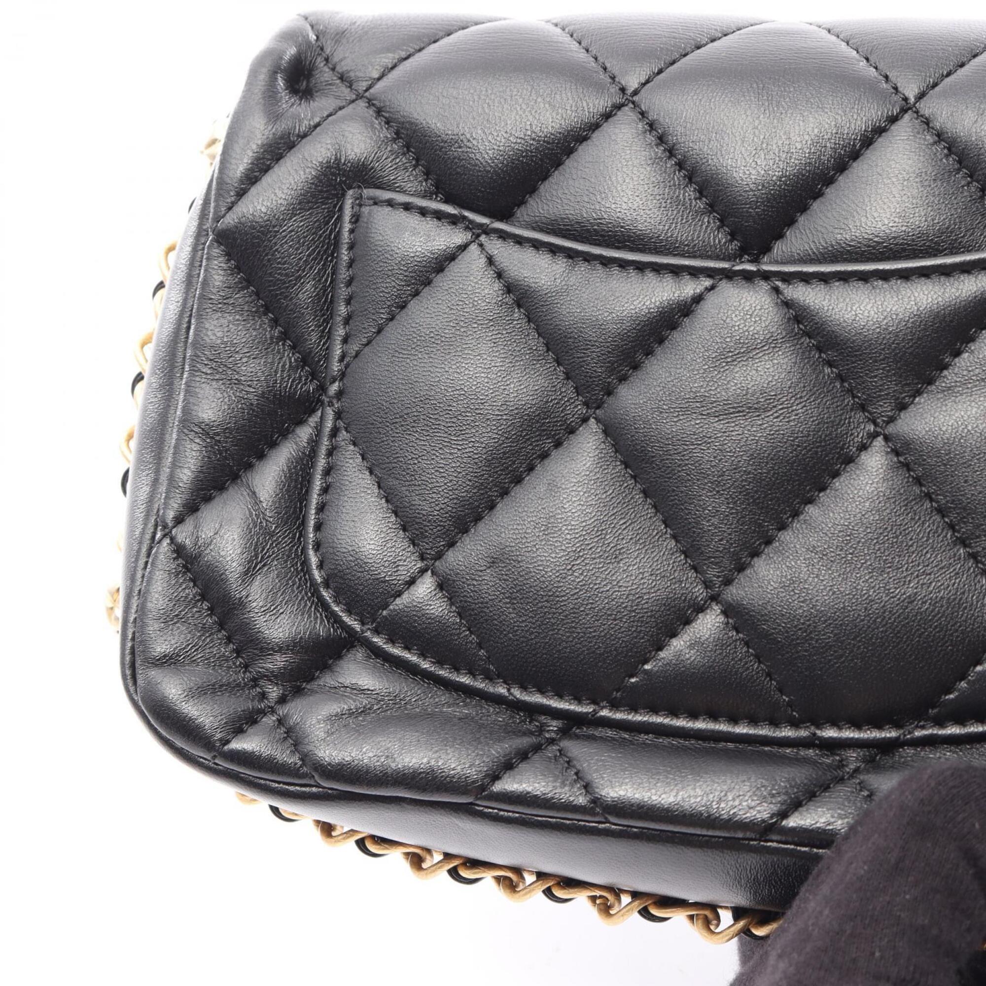 Chanel Black Leather Handbag Shoulder Bag (Pre-Owned)