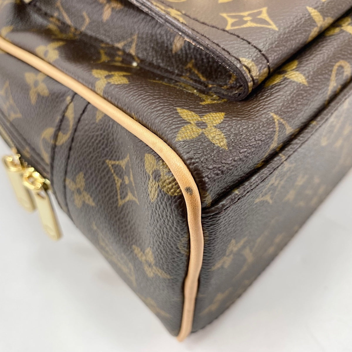 Louis Vuitton Brown Handbag (Pre-Owned)