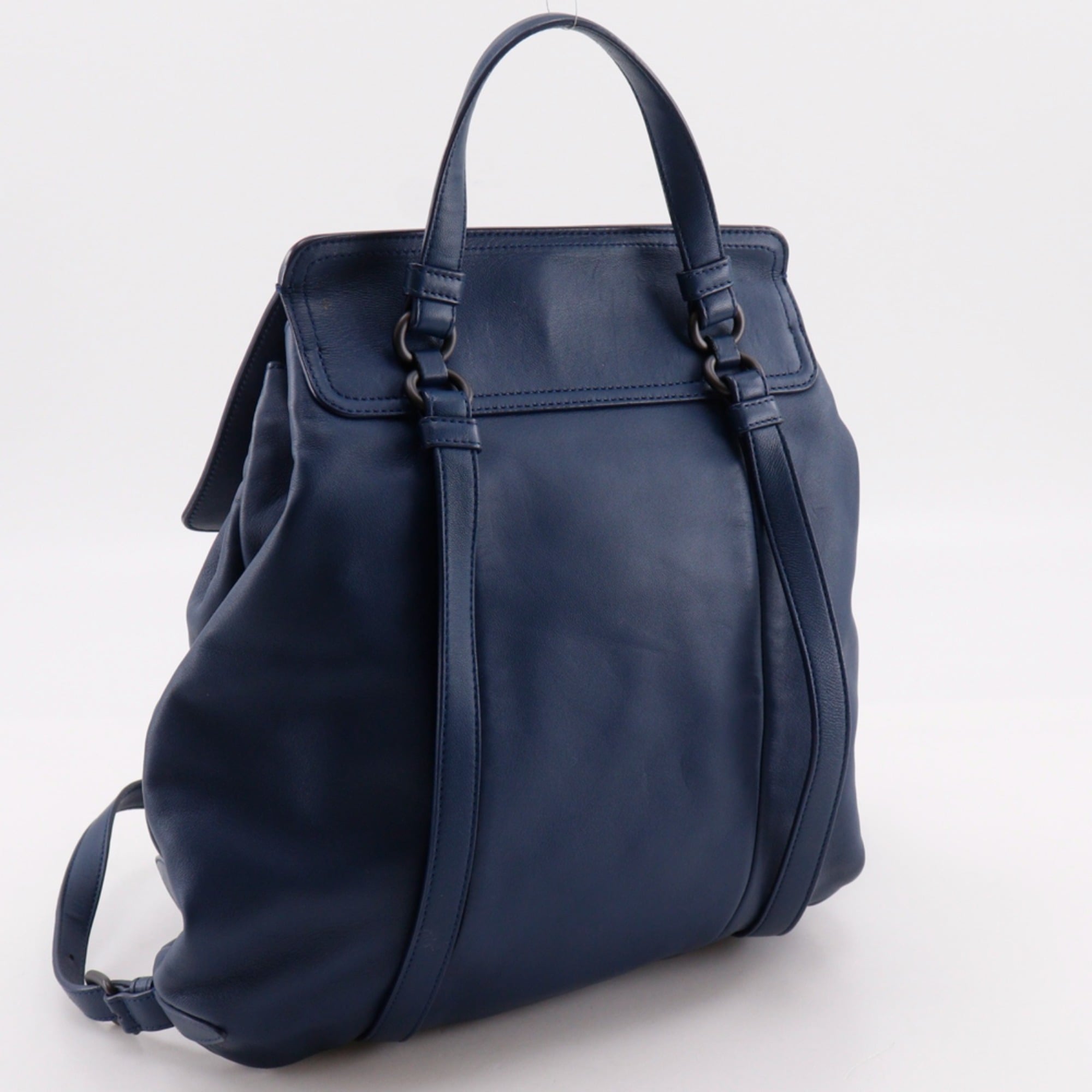 Bottega Veneta Intrecciato Blue Leather Backpack (Pre-Owned)
