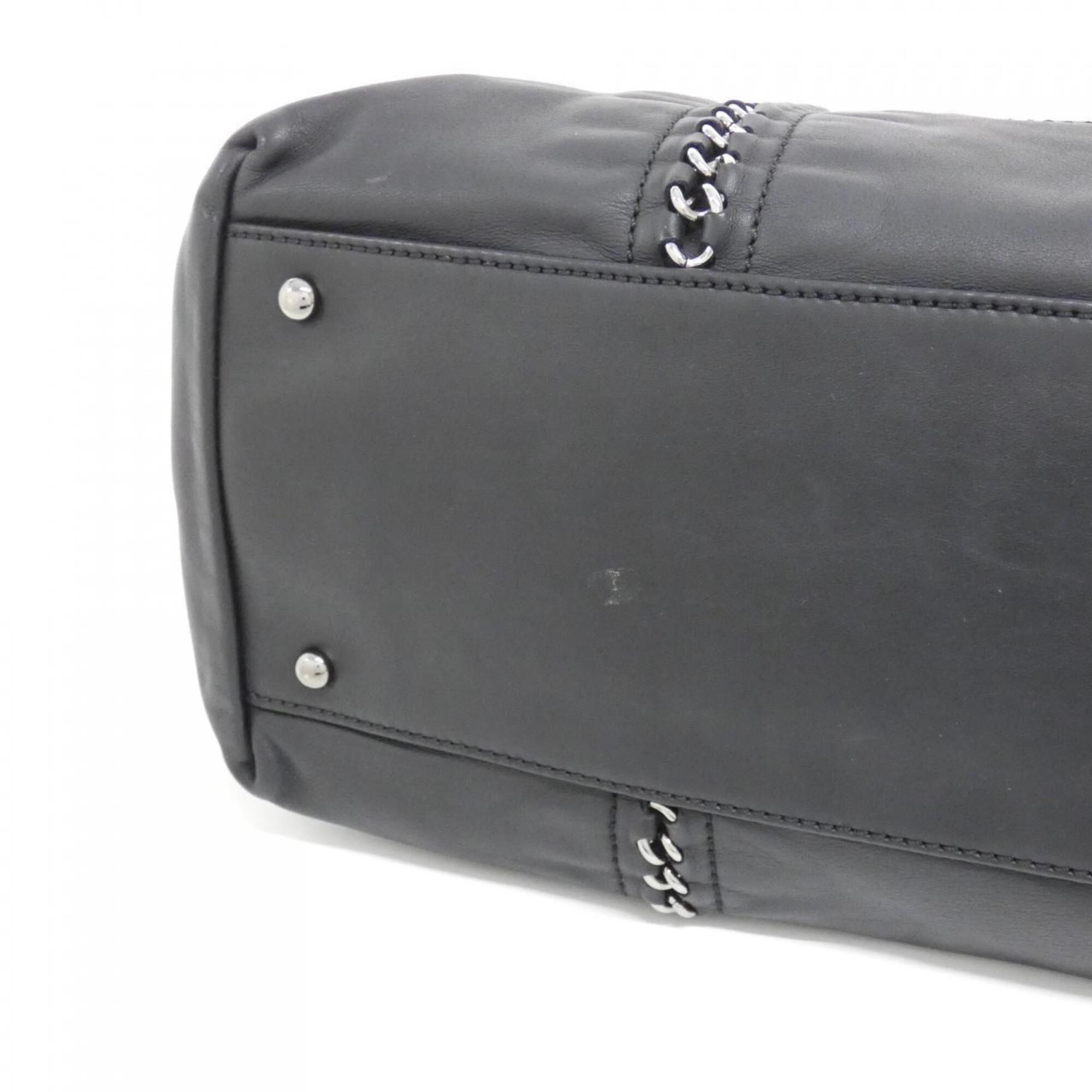 Chanel Black Leather Shoulder Bag (Pre-Owned)