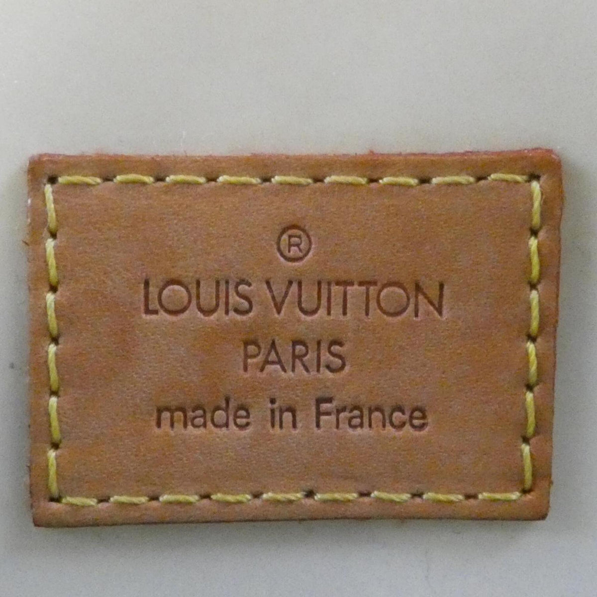 Louis Vuitton Vernis White Monogram Vernis Handbag (Pre-Owned)