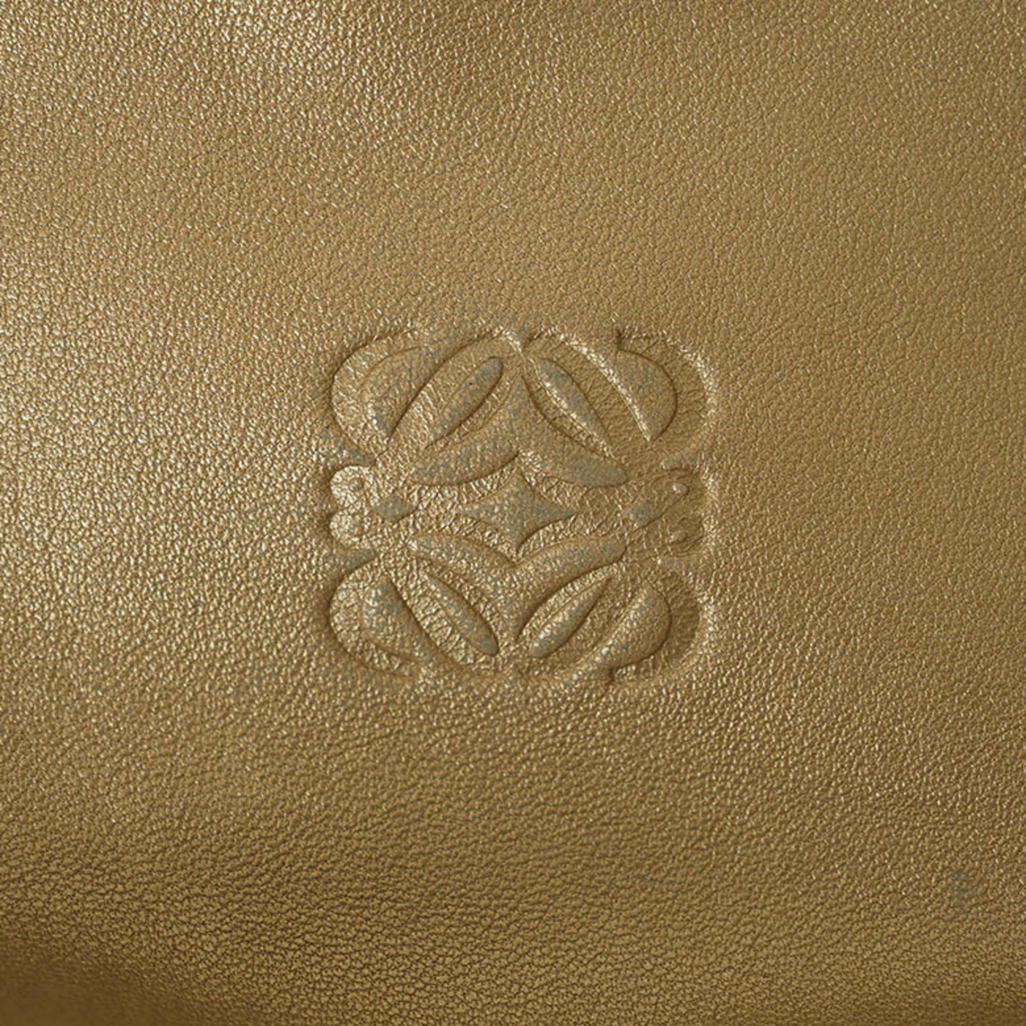 Loewe Gold Leather Shoulder Bag (Pre-Owned)