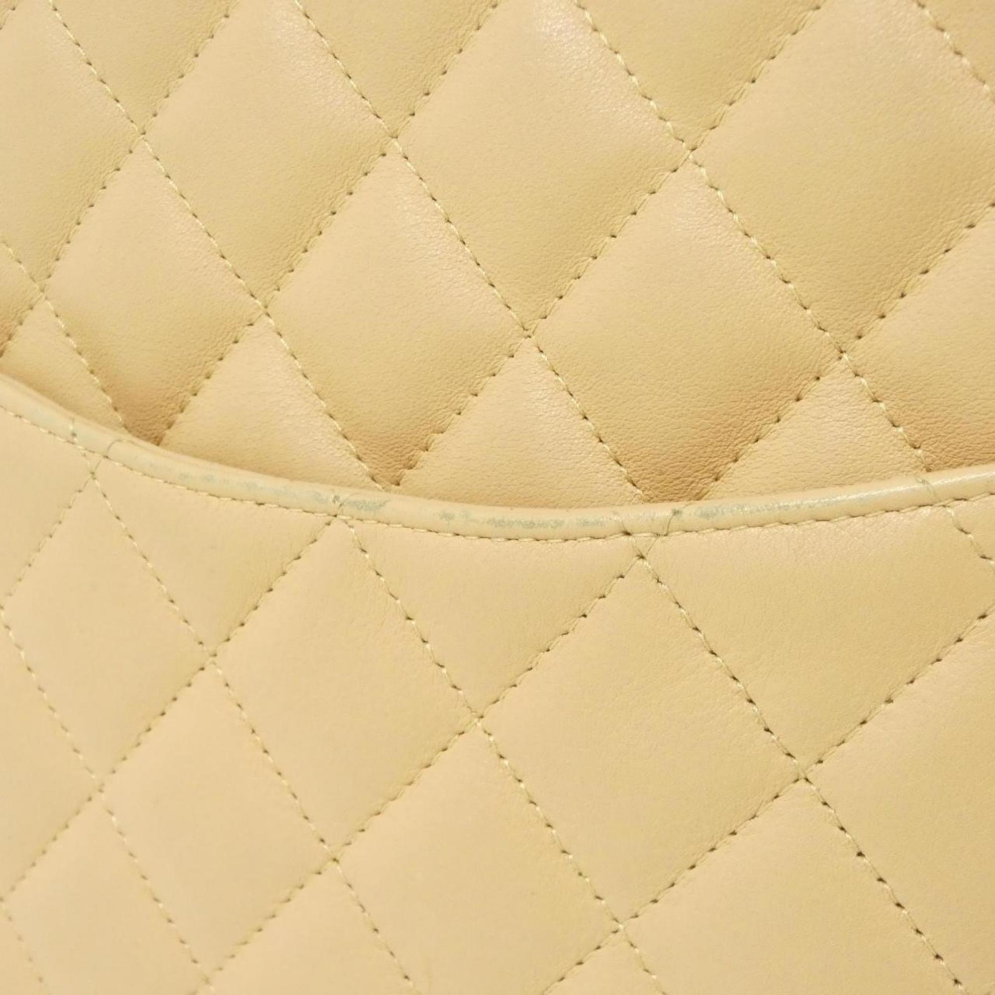 Chanel Beige Black Leather Handbag (Pre-Owned)