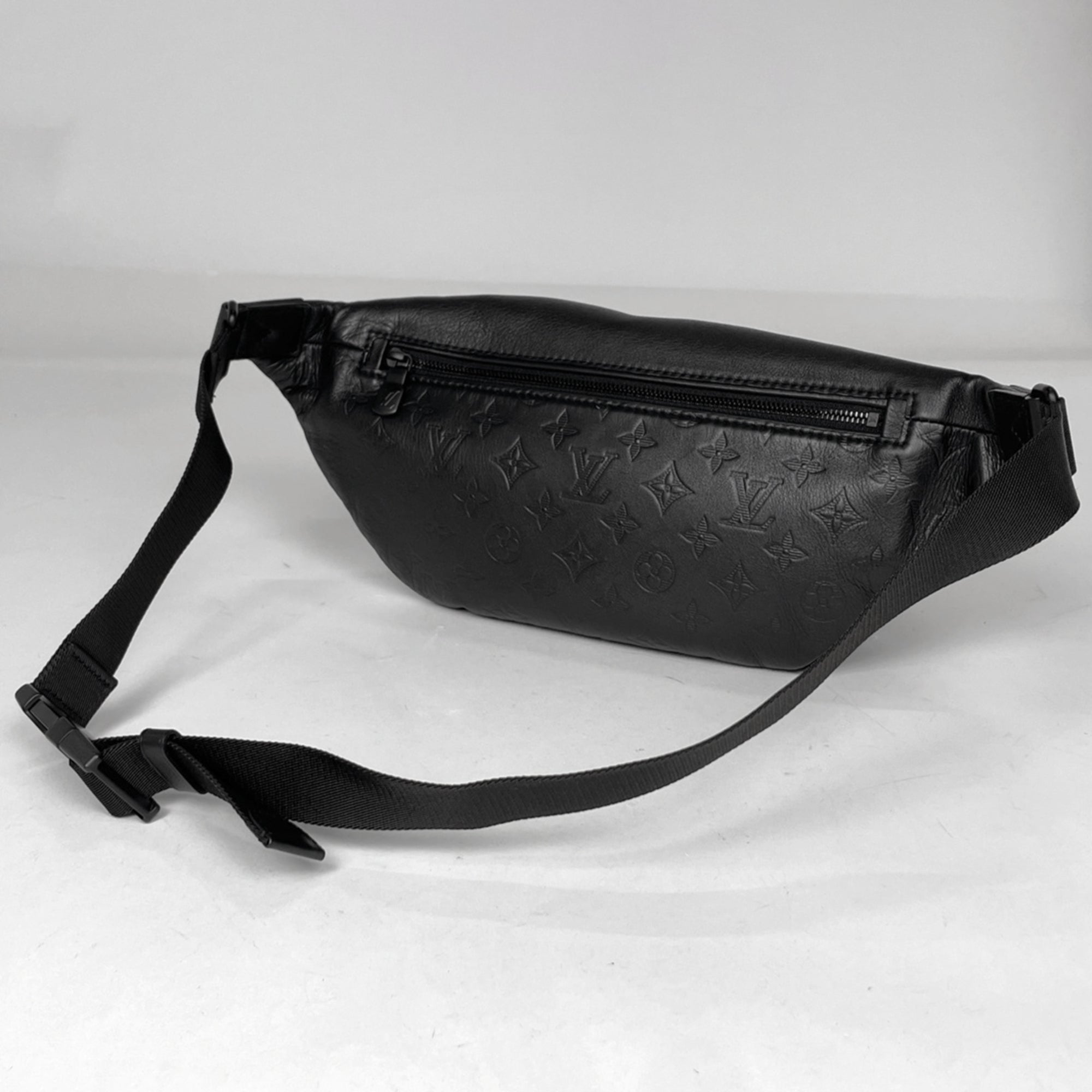 Louis Vuitton Black Noir Monogram Fanny Pack Sling Bag (Pre-Owned)
