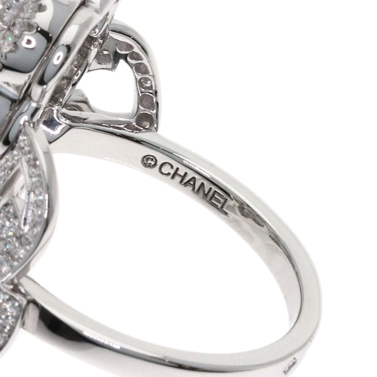 Chanel White Gold (18K) Band Ring (Pre-Owned)