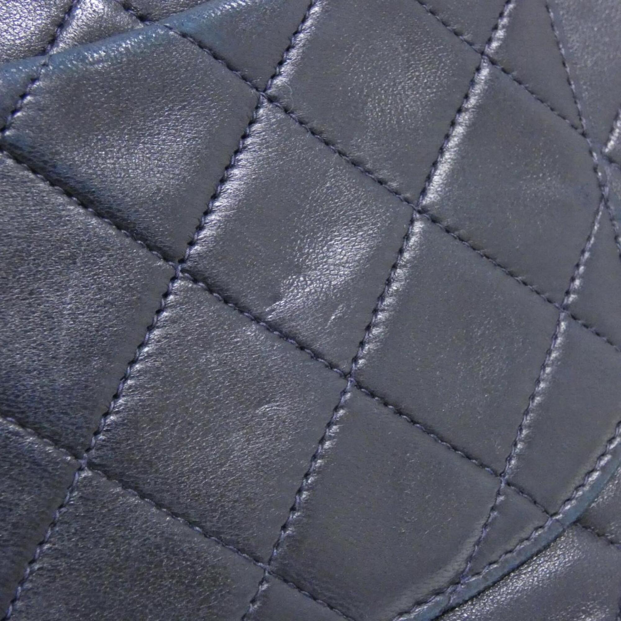 Chanel Navy Leather Shoulder Bag (Pre-Owned)