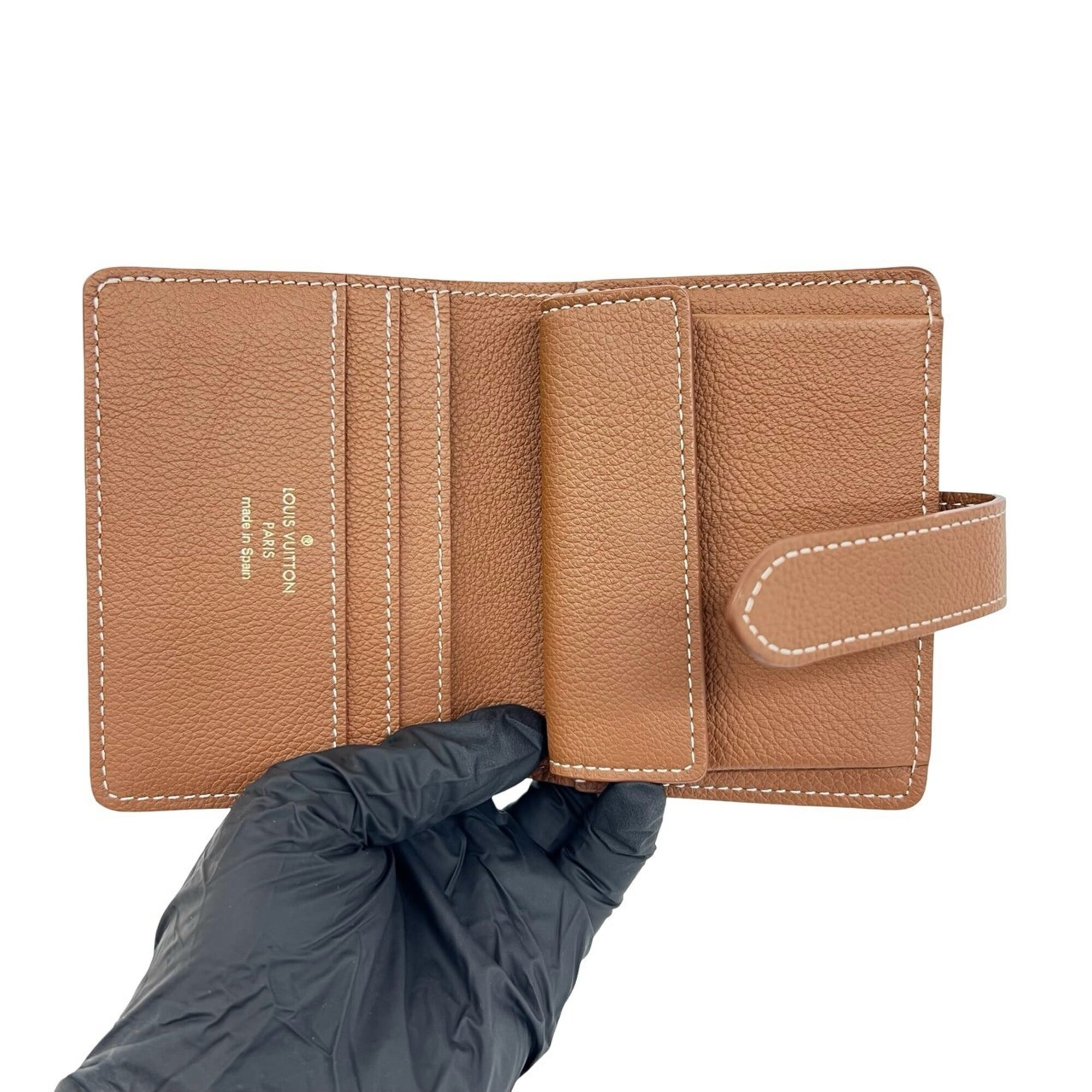 Louis Vuitton Brown Leather Wallet (Bi-Fold) (Pre-Owned)
