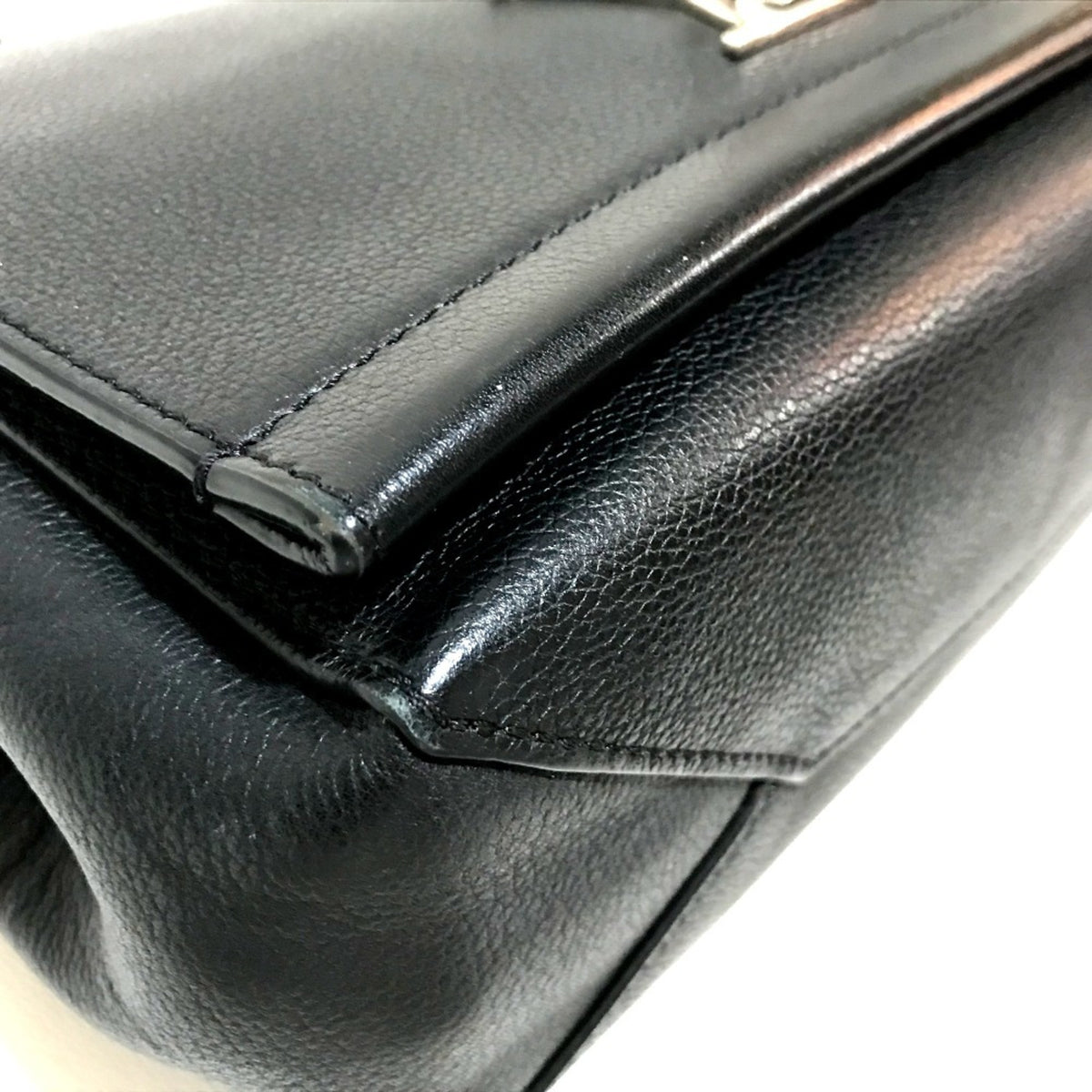 Louis Vuitton Black Noir Handbag (Pre-Owned)