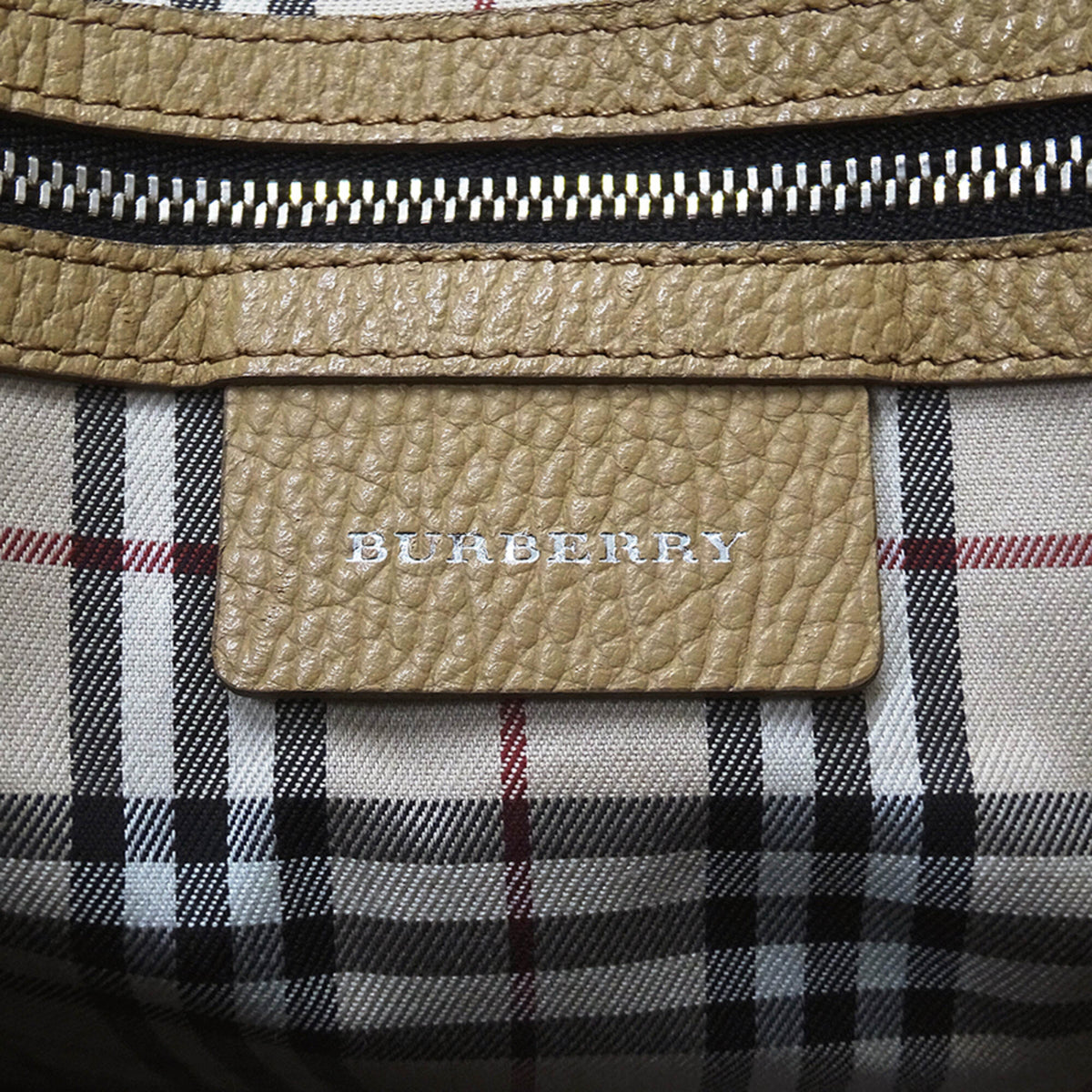 Burberry Beige Leather Handbag Tote Bag (Pre-Owned)