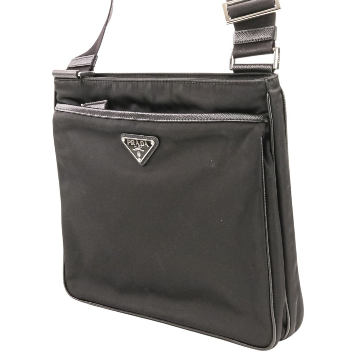 Prada Black Nylon Shoulder Bag (Pre-Owned)