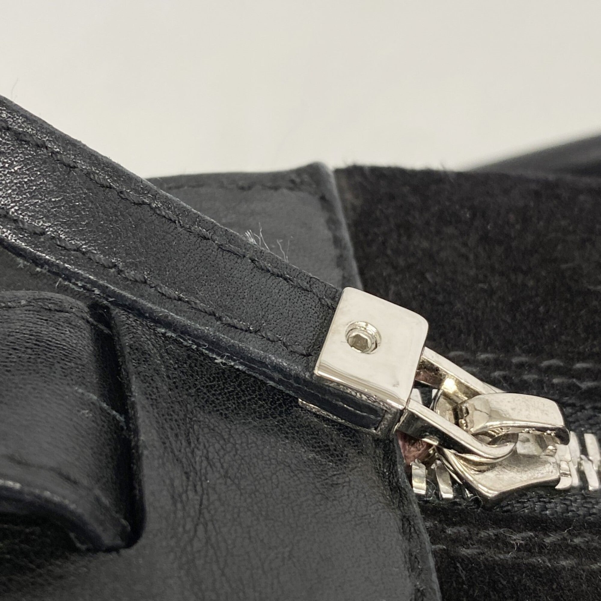 Salvatore Ferragamo Black Suede Fur Shoulder Bag (Pre-Owned)