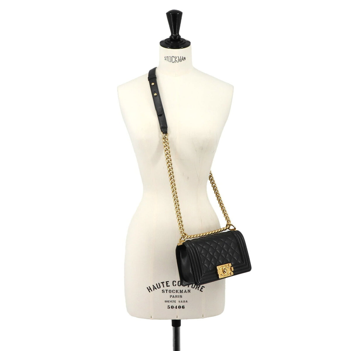 Chanel Boy Chanel Black Grained Calfskin Handbag Shoulder Bag (Pre-Owned)