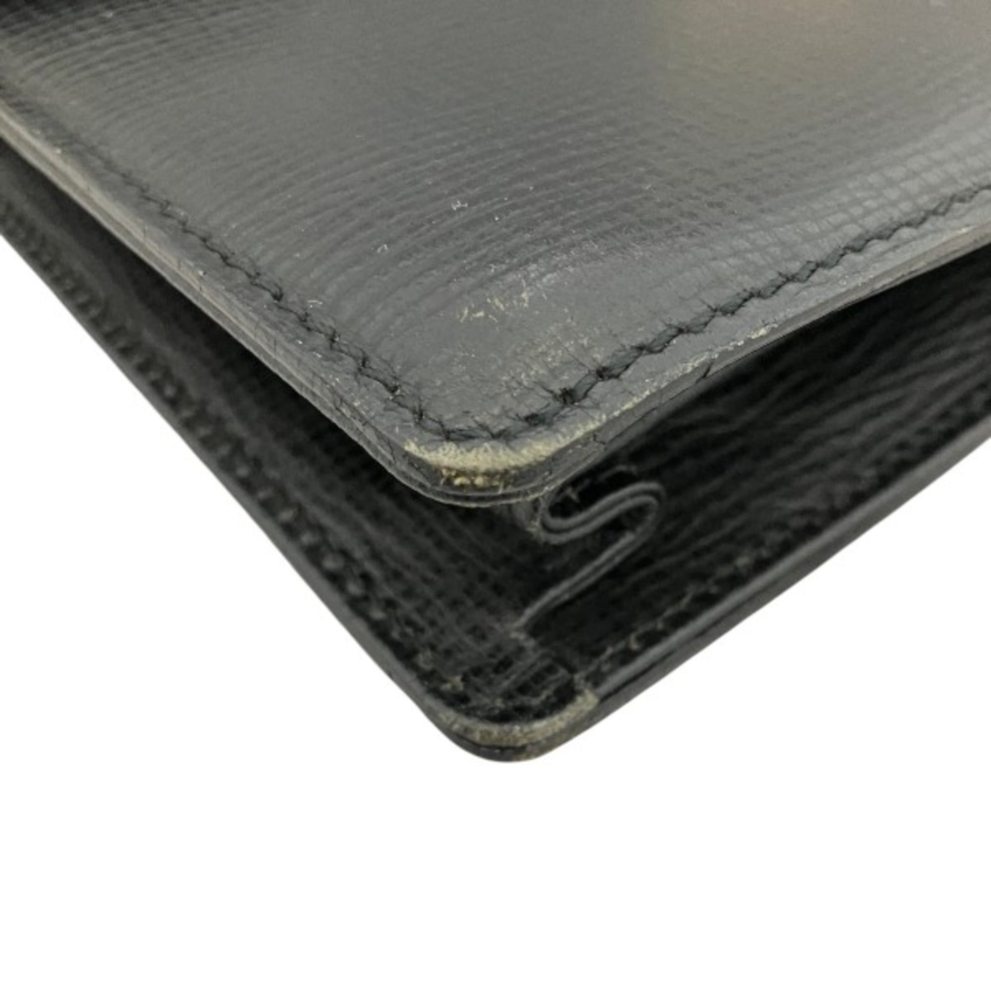 Burberry Black Leather Clutch Bag (Pre-Owned)