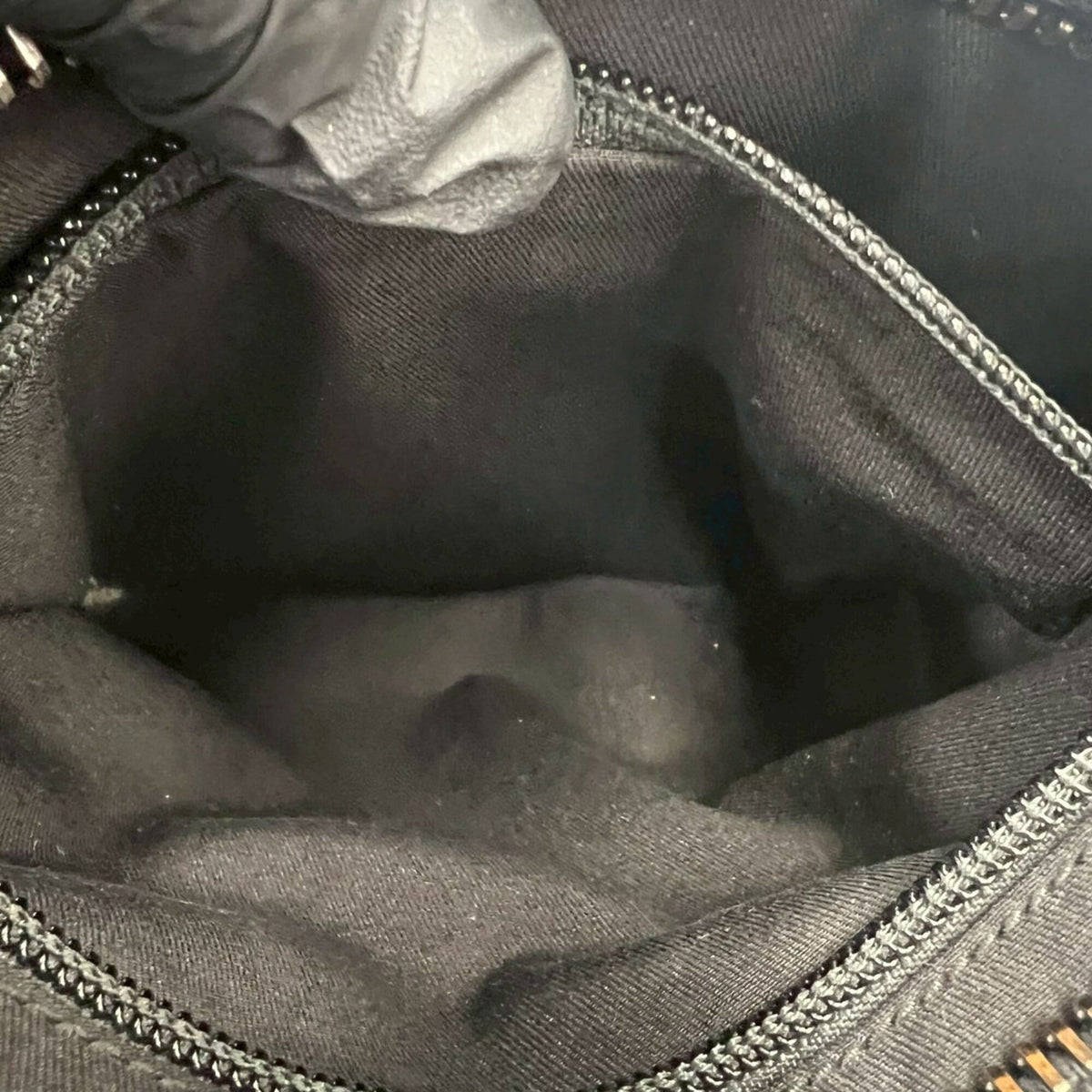 Gucci Black Canvas Leather Pochette Shoulder Bag (Pre-Owned)