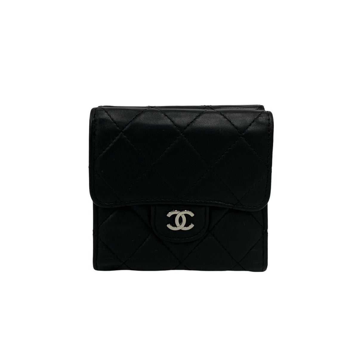 Chanel Black Leather Wallet (Tri-Fold) (Pre-Owned)