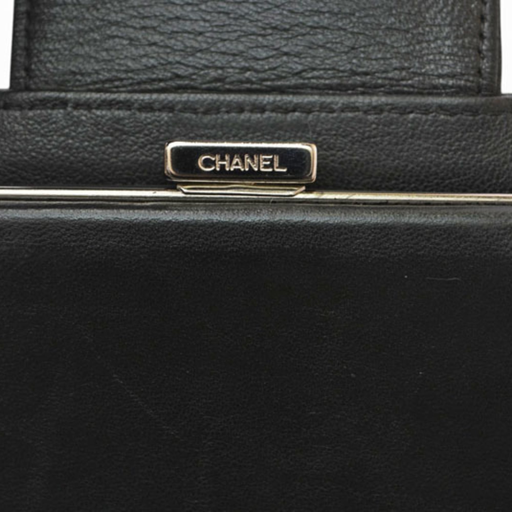 Chanel Black Leather Long Wallet (Bi-Fold) (Pre-Owned)