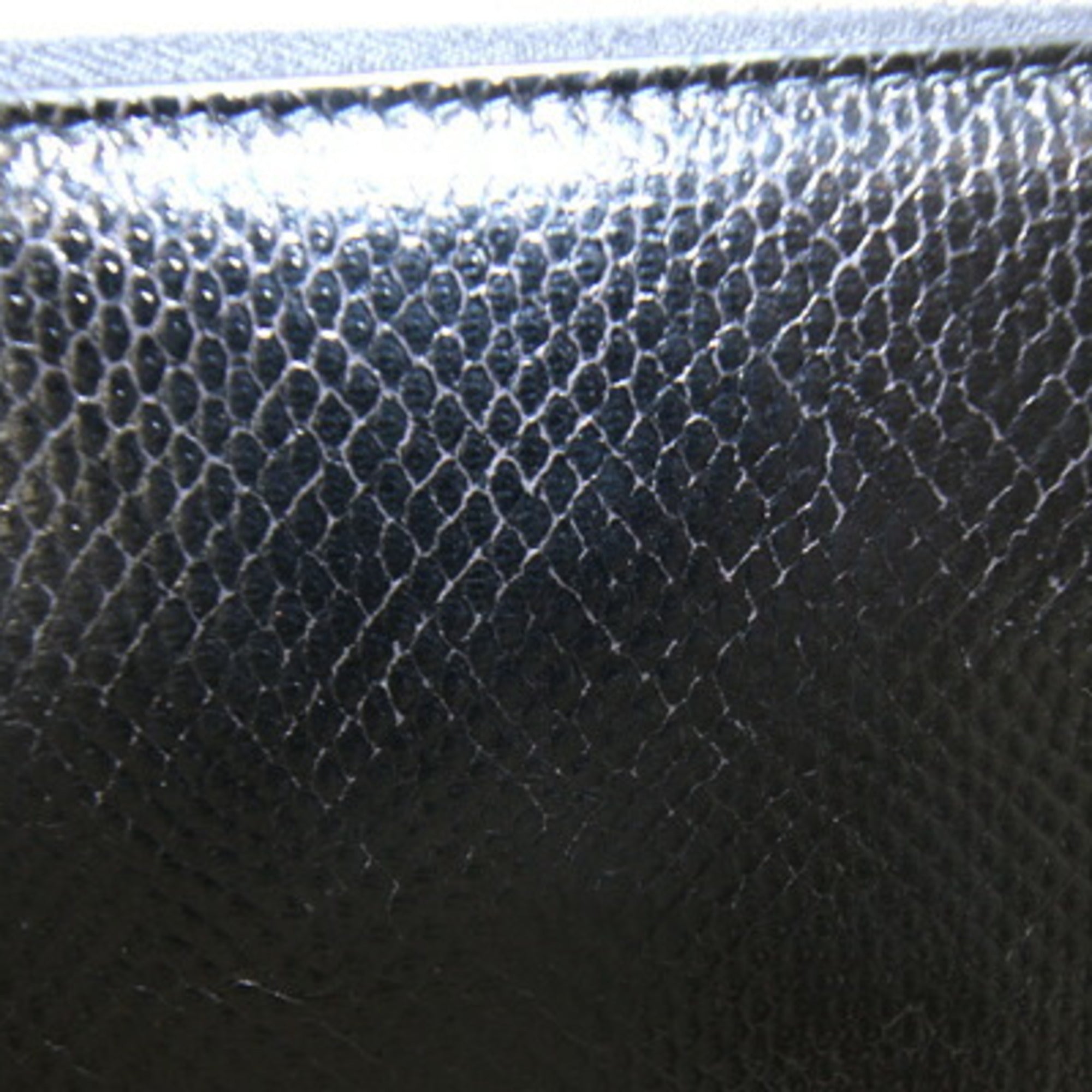 Bottega Veneta Black Leather Long Wallet (Bi-Fold) (Pre-Owned)