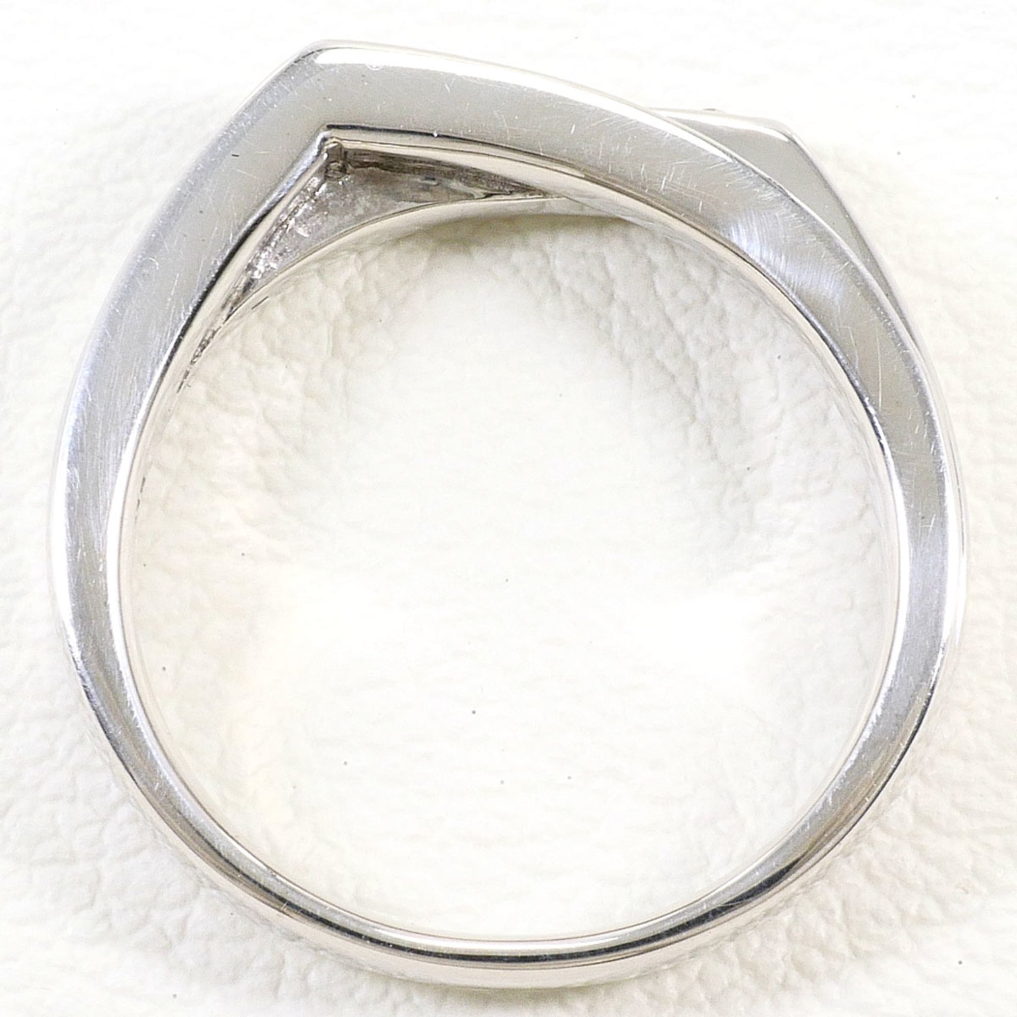 Unbranded White Gold White Gold (18K) Band Ring (Pre-Owned)