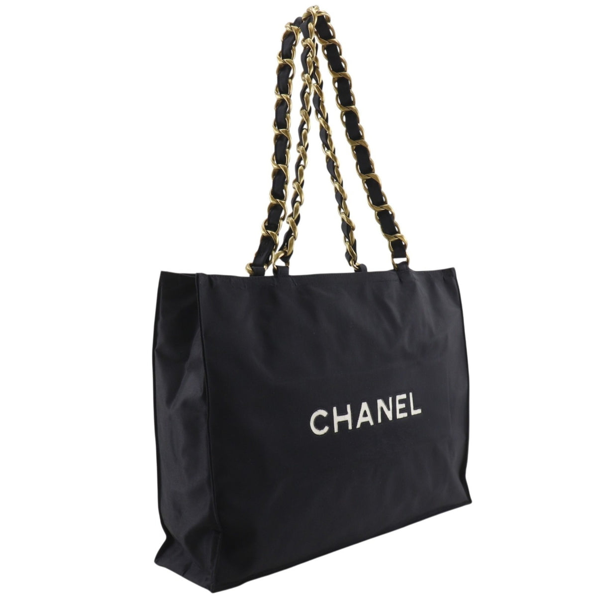 Chanel Black Nylon Tote Bag (Pre-Owned)