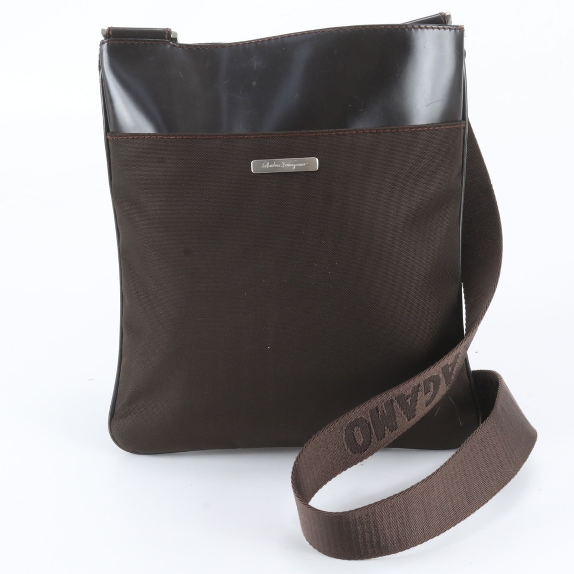 Salvatore Ferragamo Brown Leather Nylon Messenger Bag Shoulder Bag (Pre-Owned)