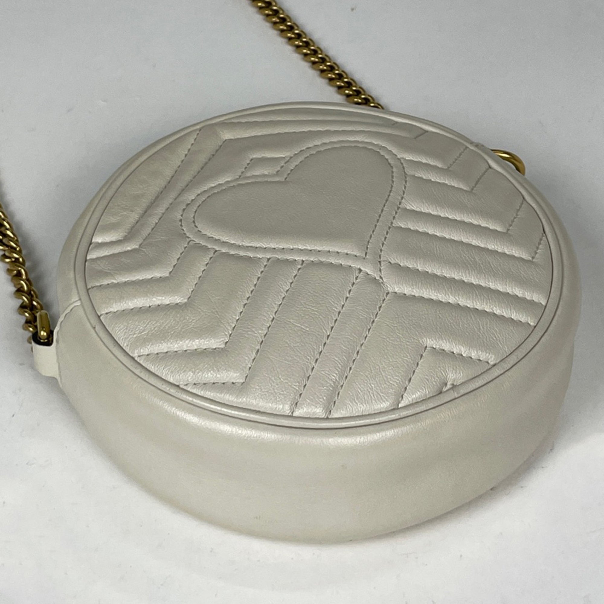 Gucci Ivory Leather Shoulder Bag (Pre-Owned)