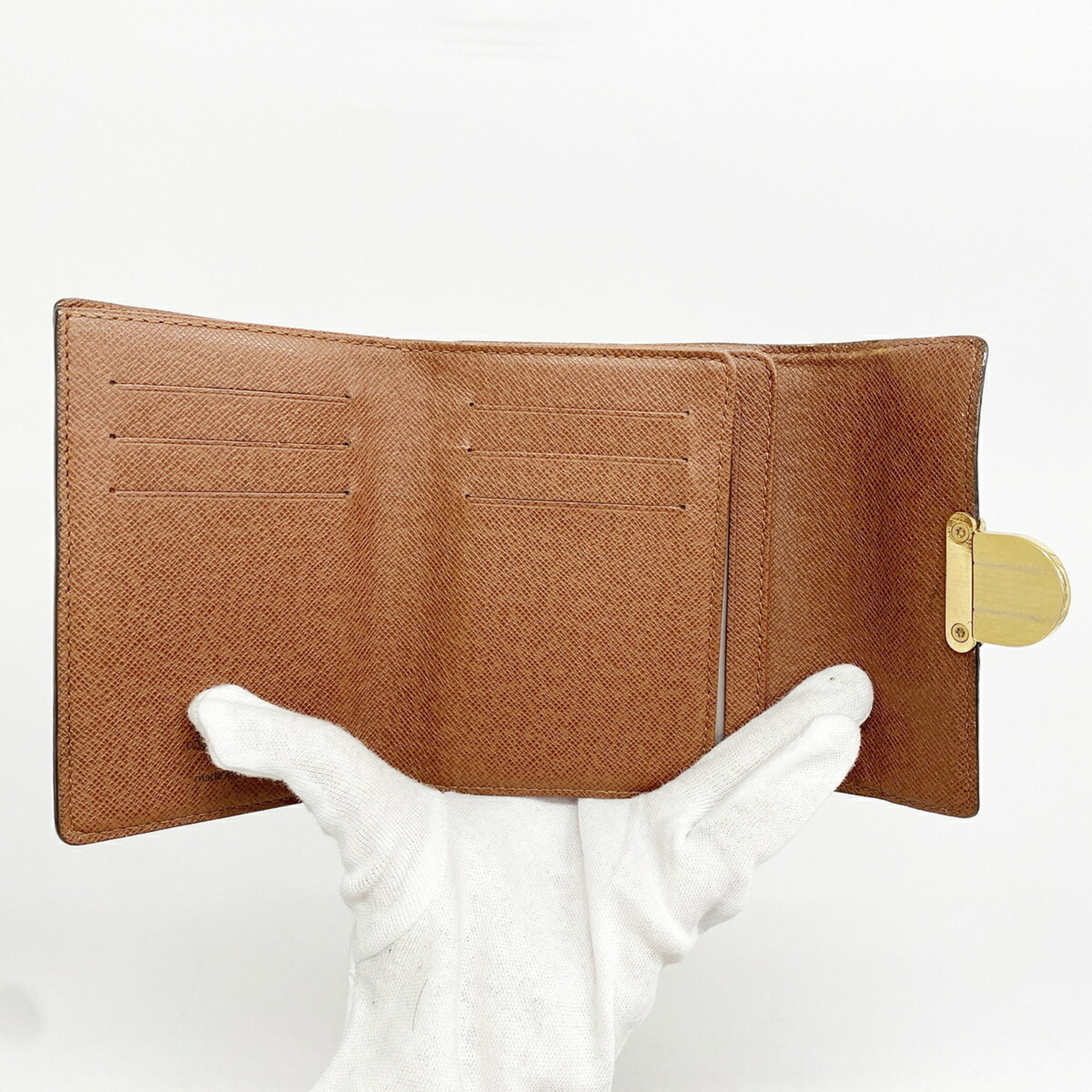 Louis Vuitton Brown Wallet (Tri-Fold) (Pre-Owned)