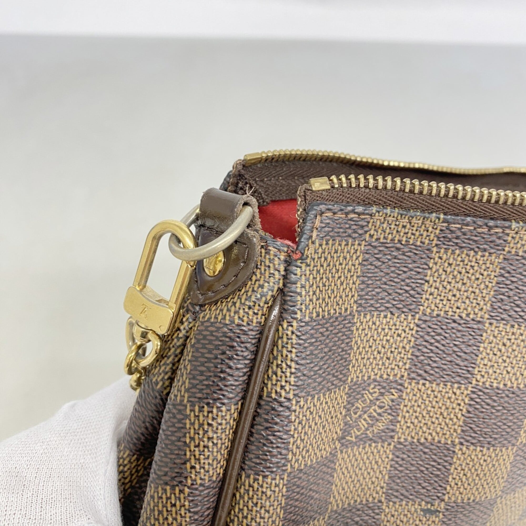 Louis Vuitton Ebene Handbag (Pre-Owned)