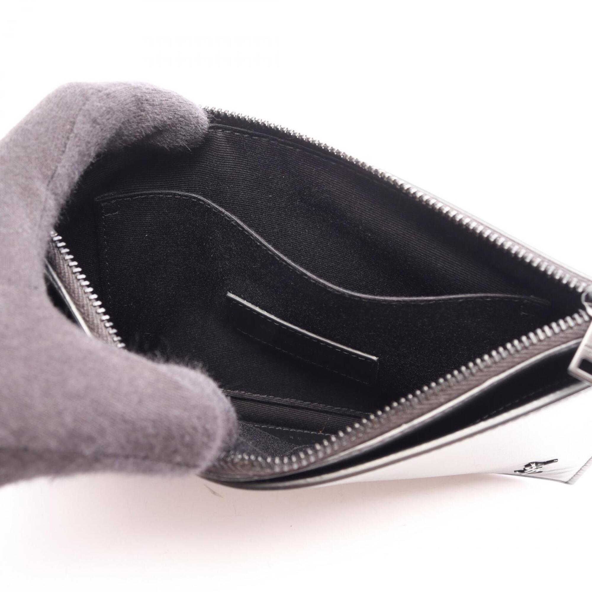 Yves Saint Laurent Black Leather Handbag Pouch (Pre-Owned)