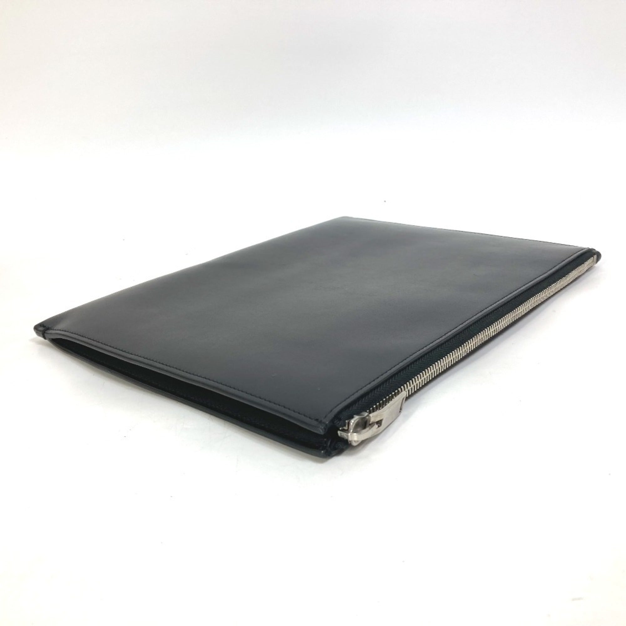 Yves Saint Laurent Black Leather Clutch Bag Pouch (Pre-Owned)