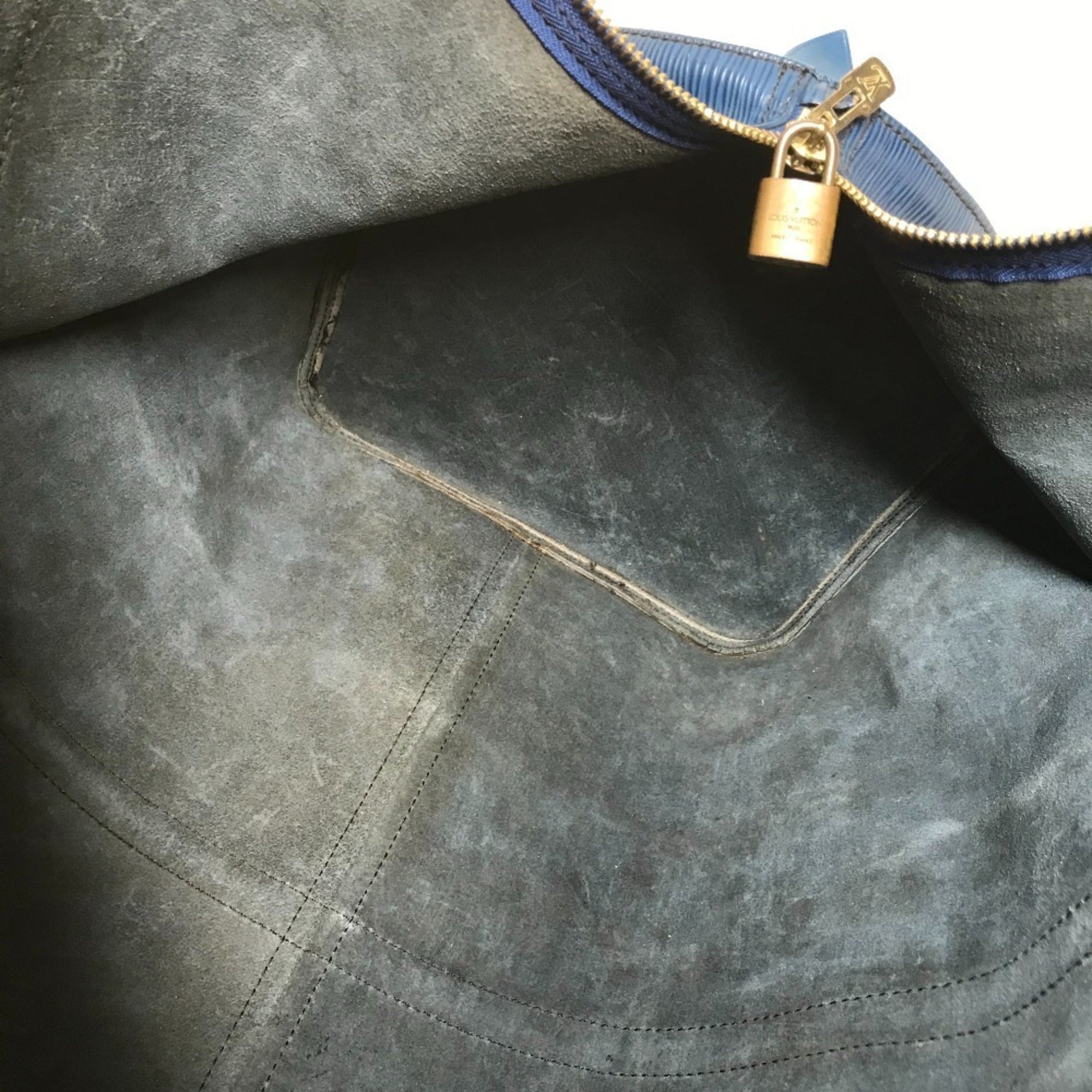 Louis Vuitton Blue Toledo Blue Epi Leather Boston Bag (Pre-Owned)
