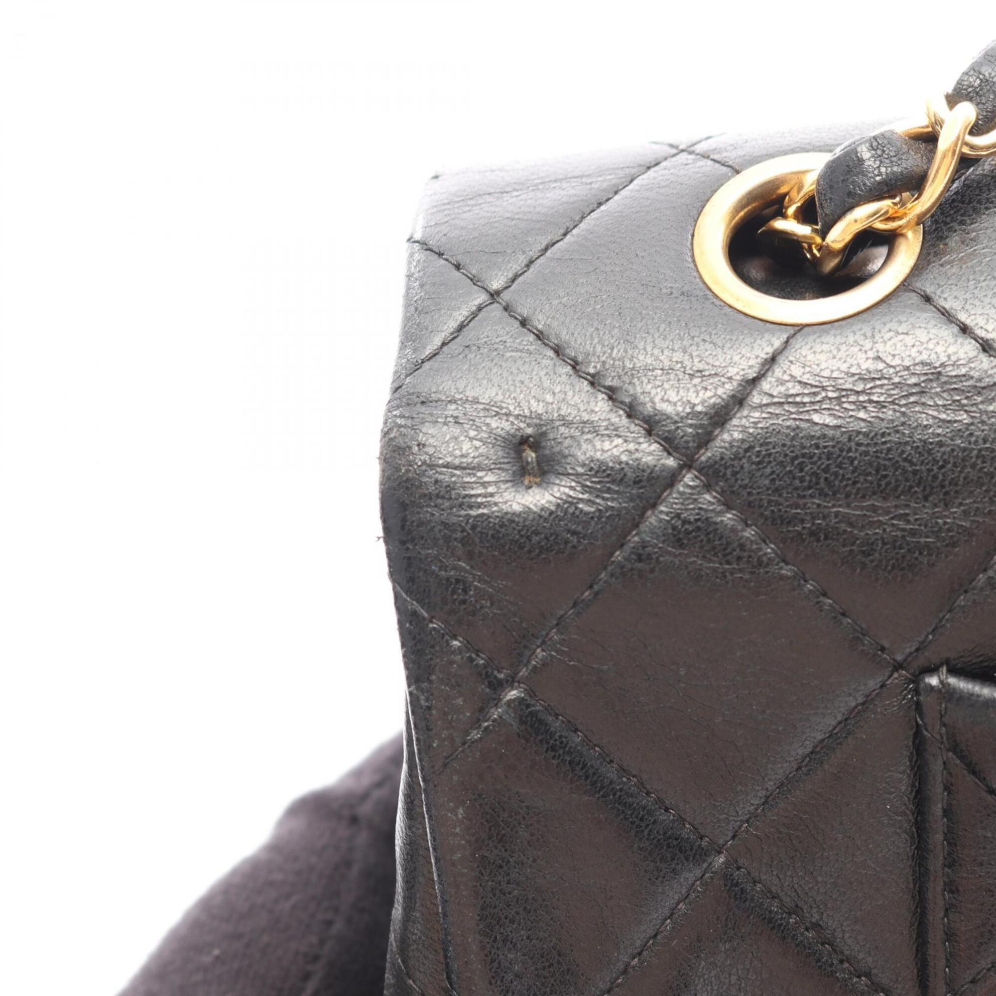 Chanel Black Leather Handbag Shoulder Bag (Pre-Owned)