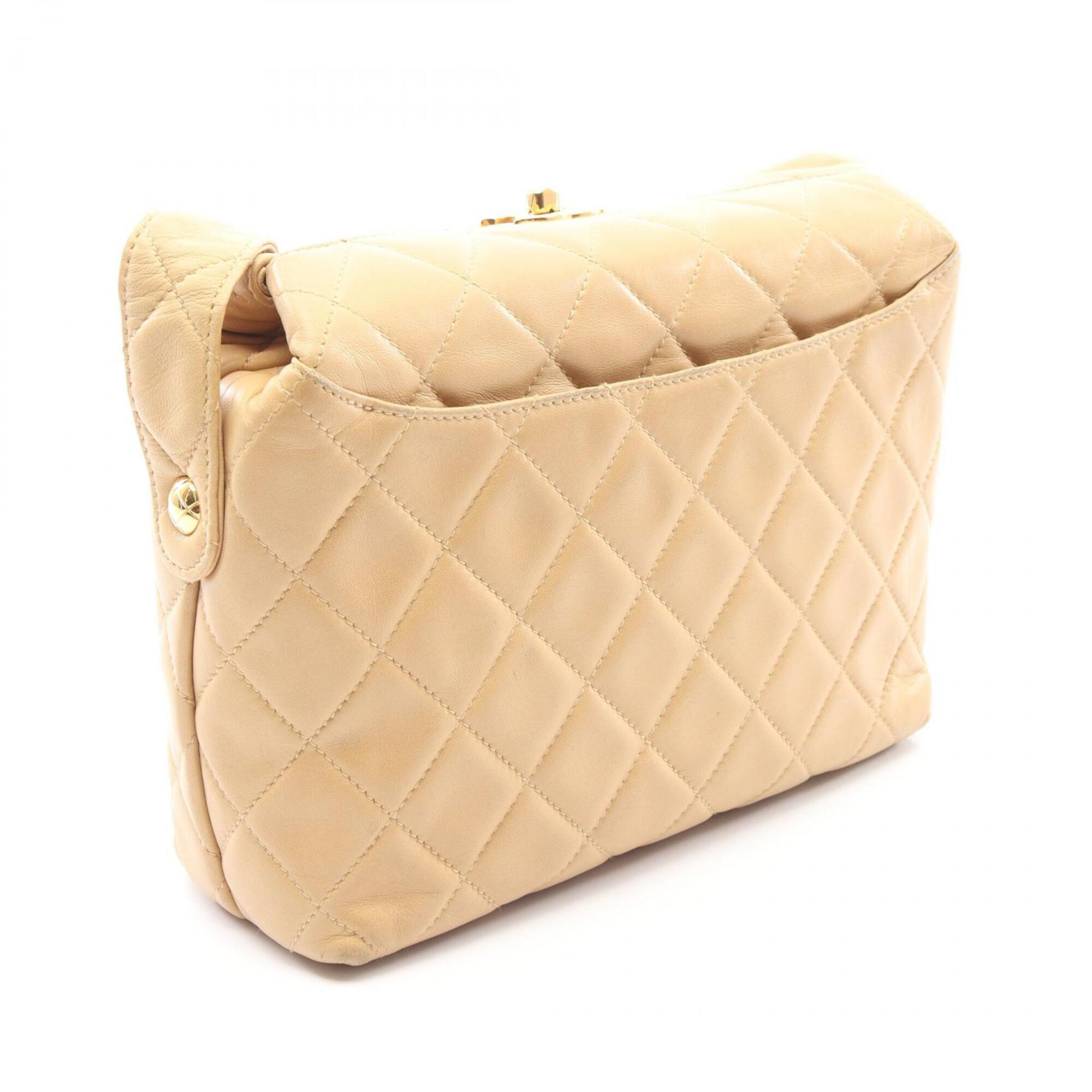 Chanel Beige Leather Handbag Shoulder Bag (Pre-Owned)