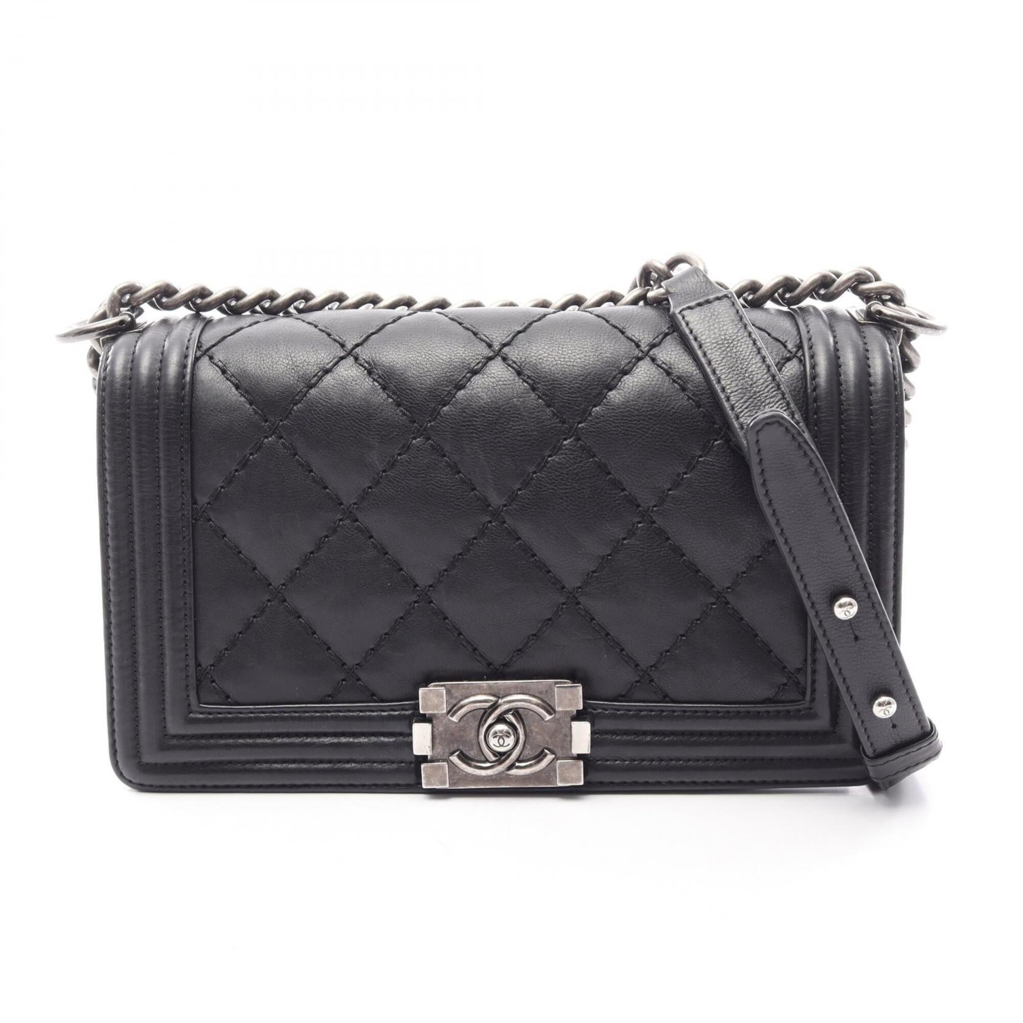 Chanel Black Leather Handbag Shoulder Bag (Pre-Owned)