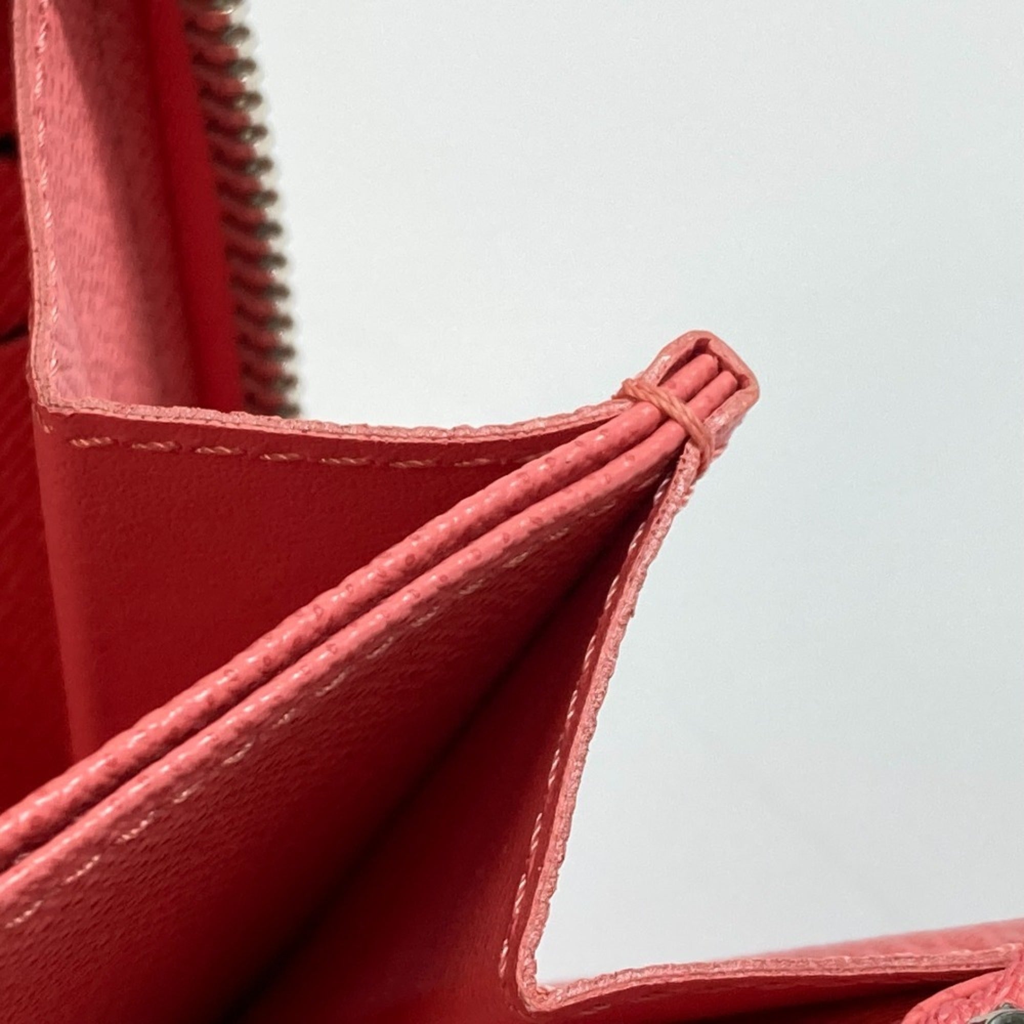 Louis Vuitton Epi Corail Pink Epi Leather Long Wallet (Bi-Fold) (Pre-Owned)