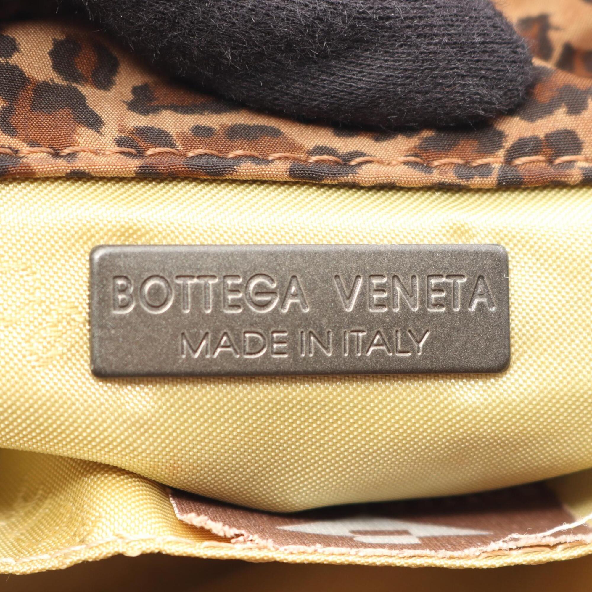 Bottega Veneta Brown Nylon Leather Shoulder Bag (Pre-Owned)