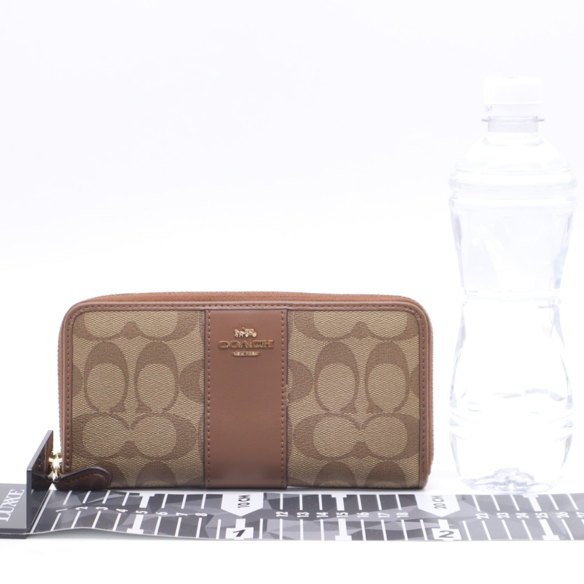 Coach Signature Beige Brown Multi-Color Signature Line Long Wallet (Bi-Fold) (Pre-Owned)