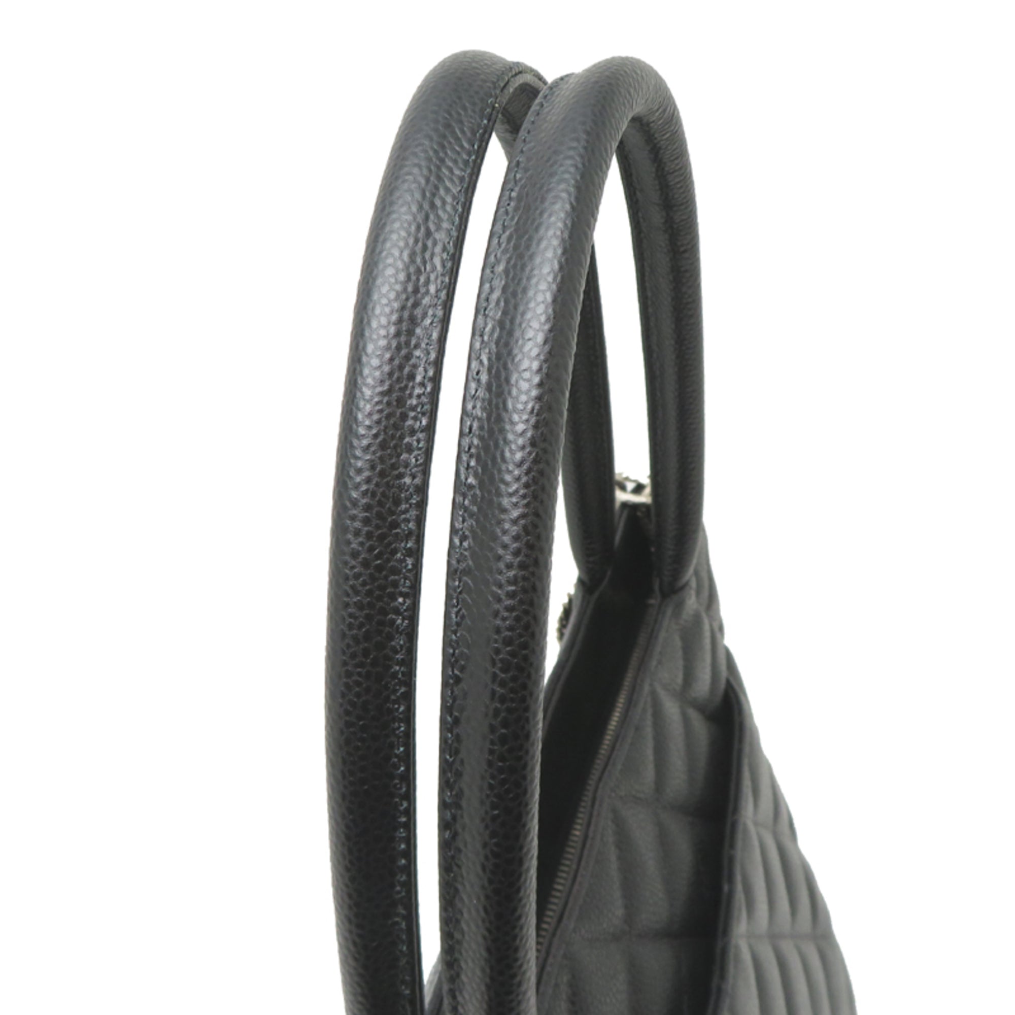 Chanel Black Grained Calfskin Tote Bag (Pre-Owned)