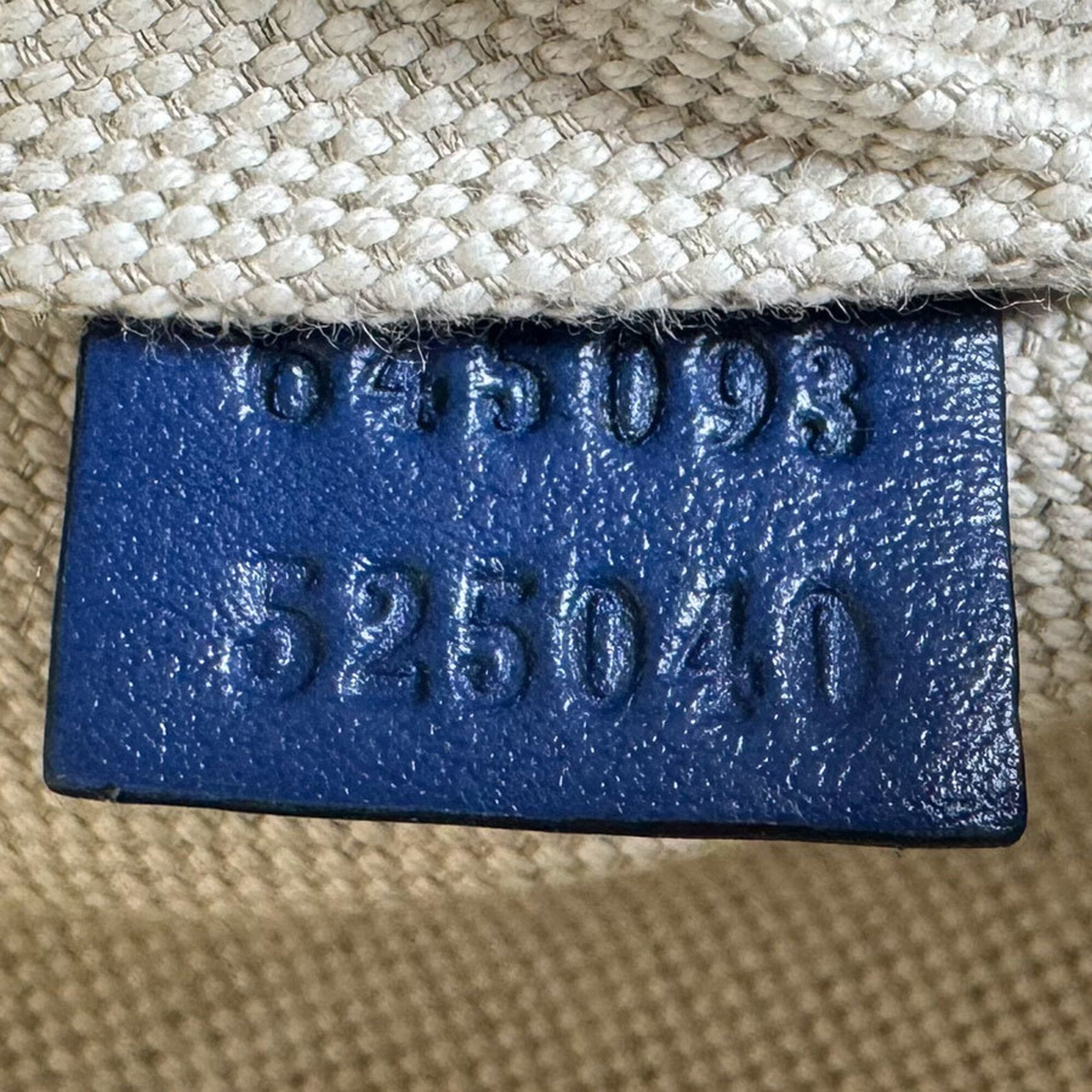 Gucci Blue Leather Fanny Pack Sling Bag (Pre-Owned)