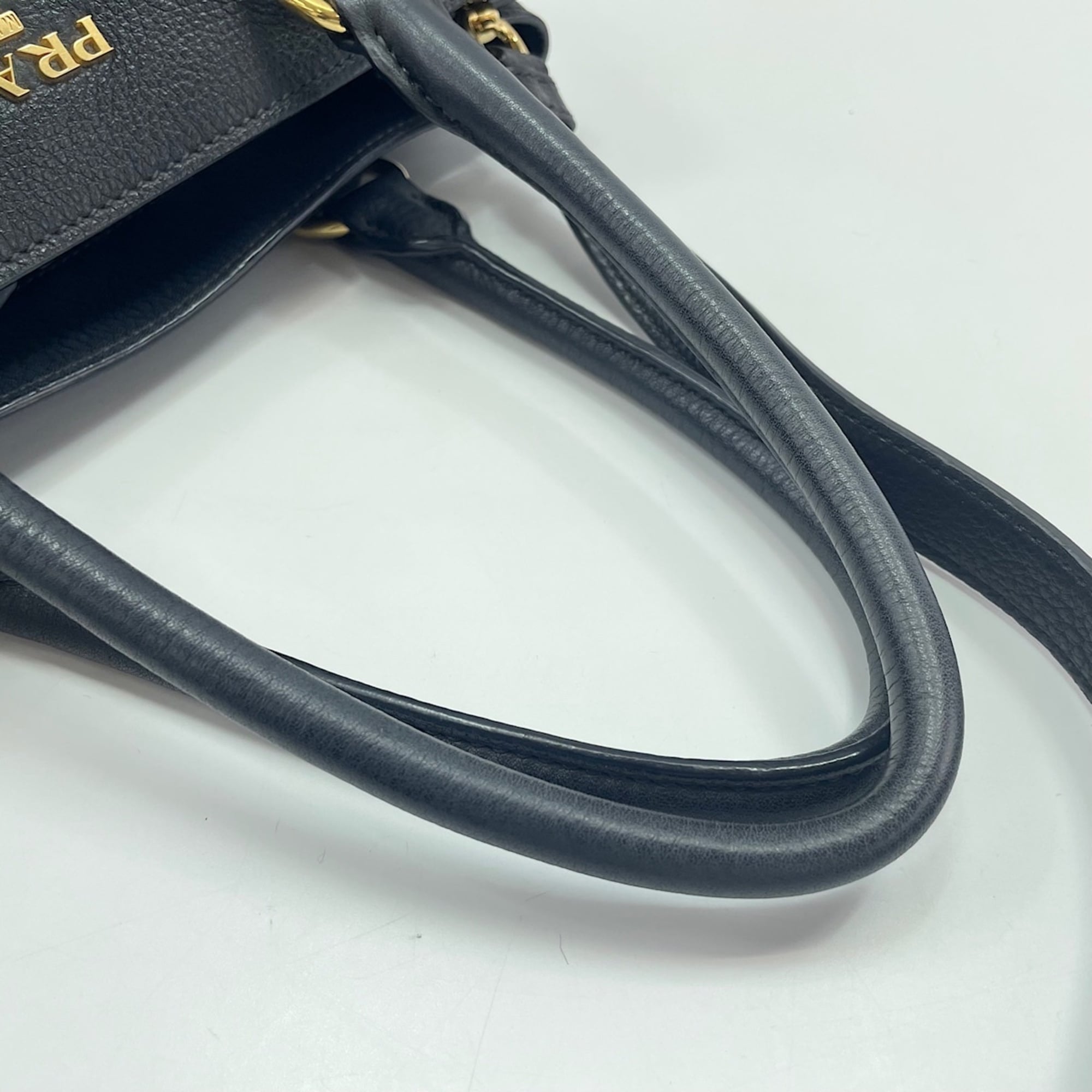 Prada Black Handbag Shoulder Bag (Pre-Owned)