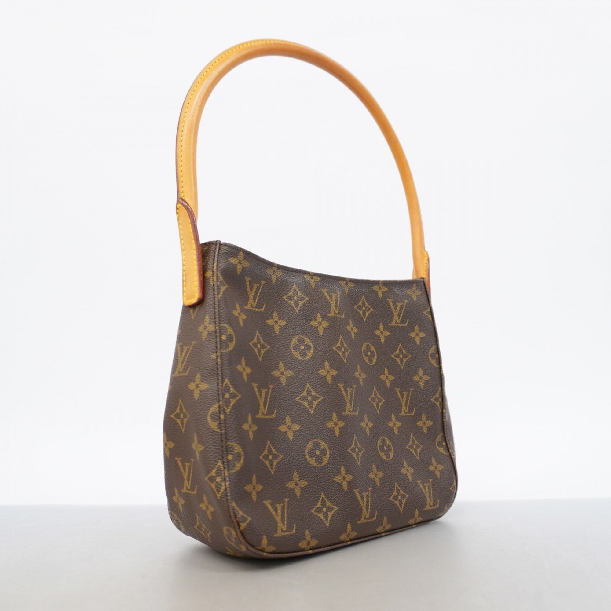 Louis Vuitton Brown Shoulder Bag (Pre-Owned)