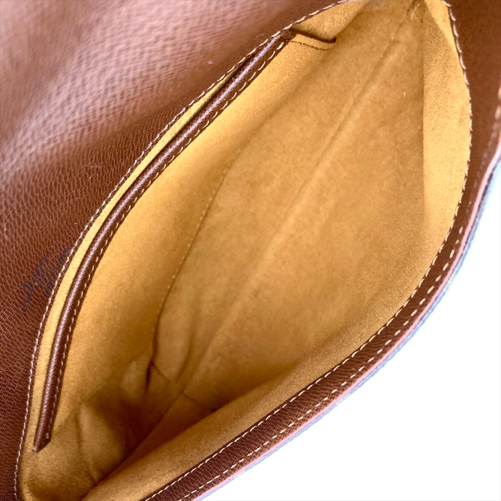 Louis Vuitton Monogram Brown Monogram Monogram Shoulder Bag (Pre-Owned)
