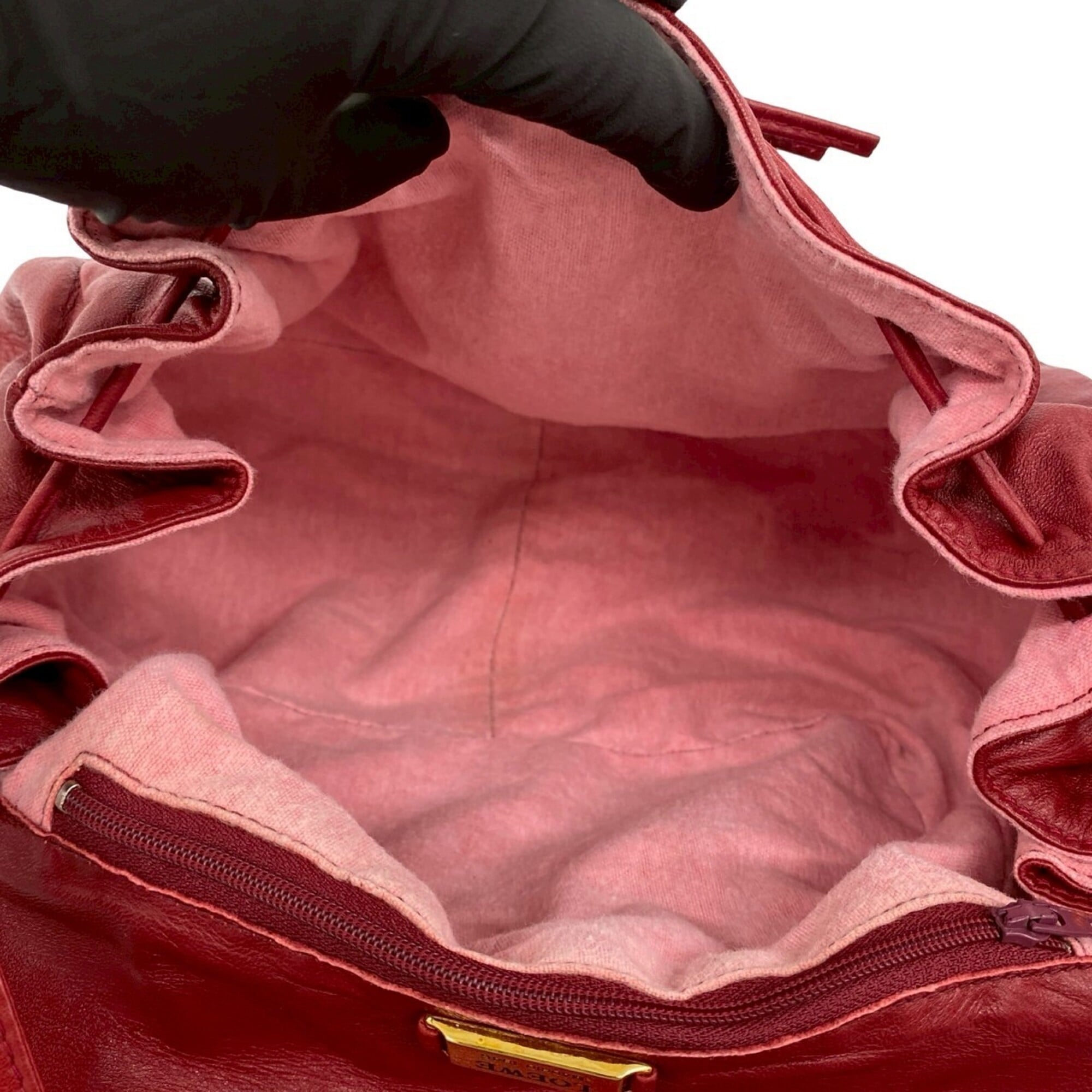Loewe Red Color Leather Pochette Shoulder Bag (Pre-Owned)