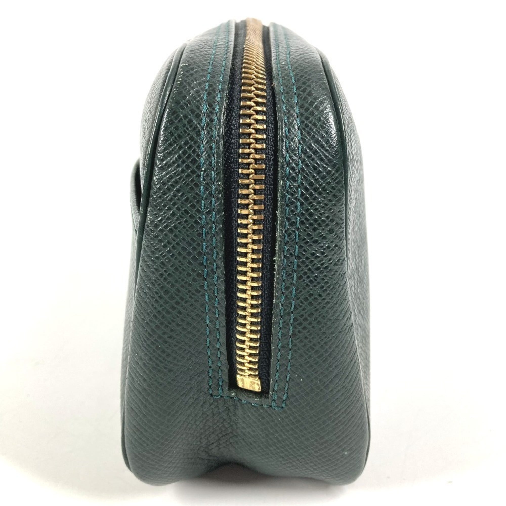 Louis Vuitton Taiga Episea Khaki Taiga Leather Clutch Bag Handbag (Pre-Owned)