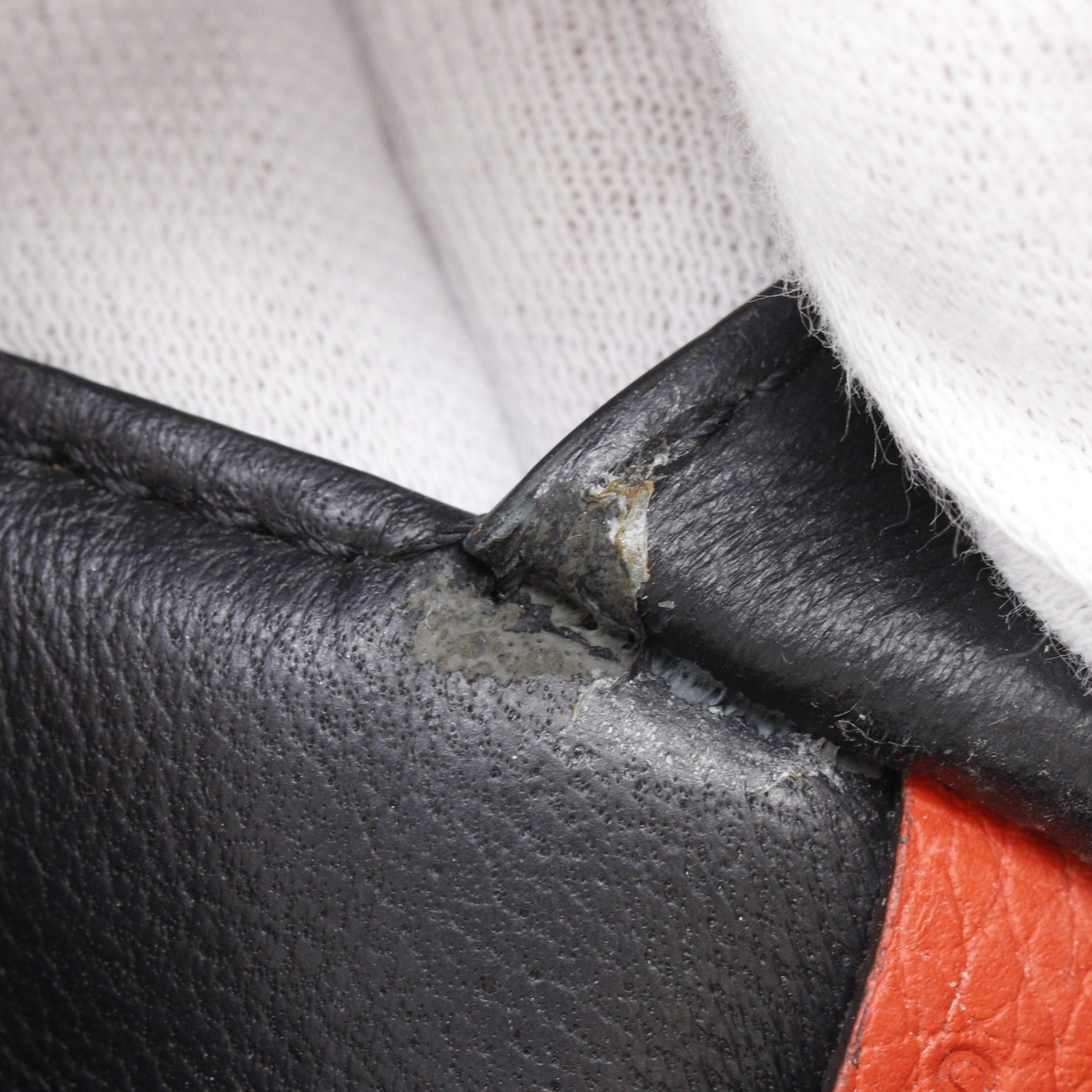 Celine Orange Leather Handbag (Pre-Owned)