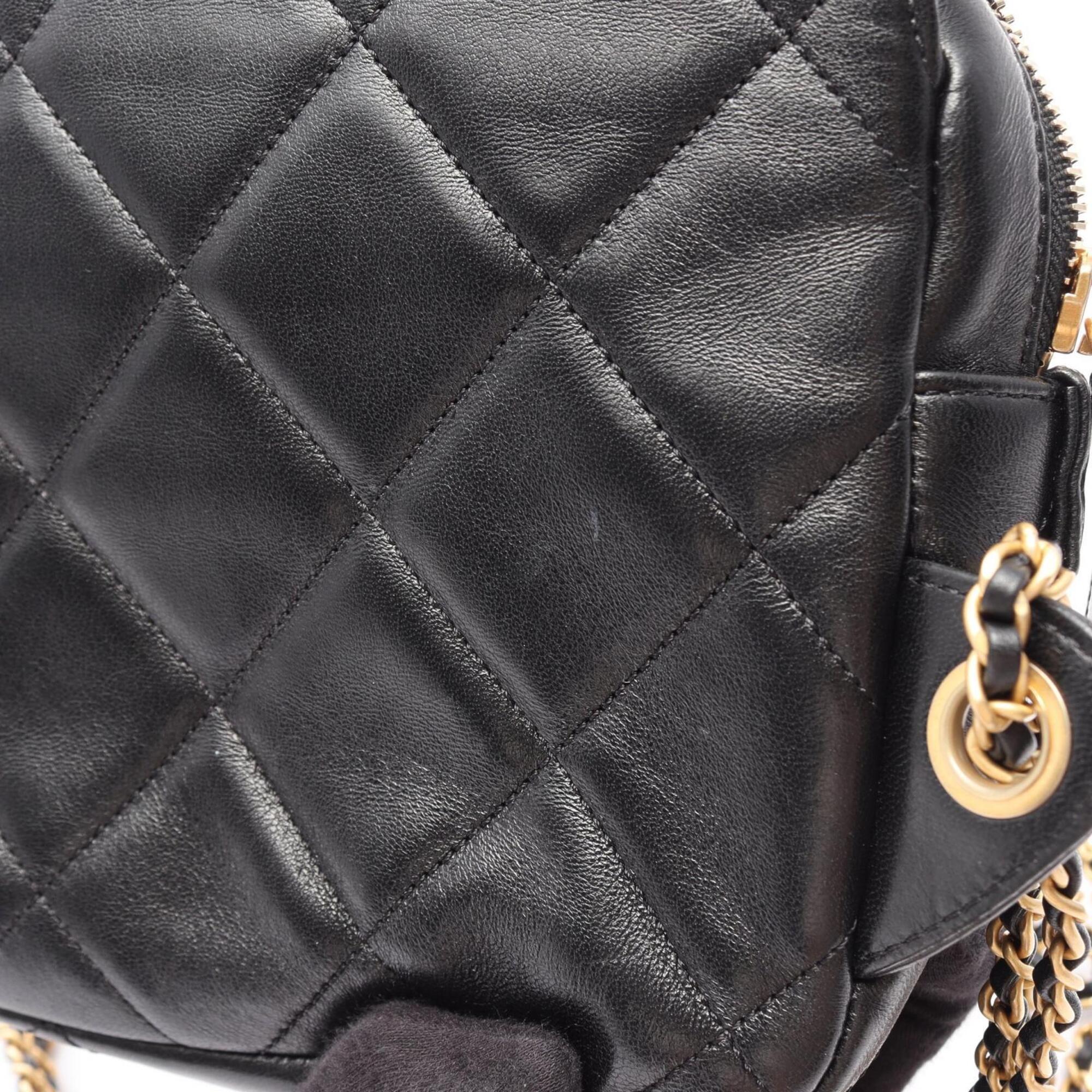 Chanel Black Leather Backpack Handbag (Pre-Owned)