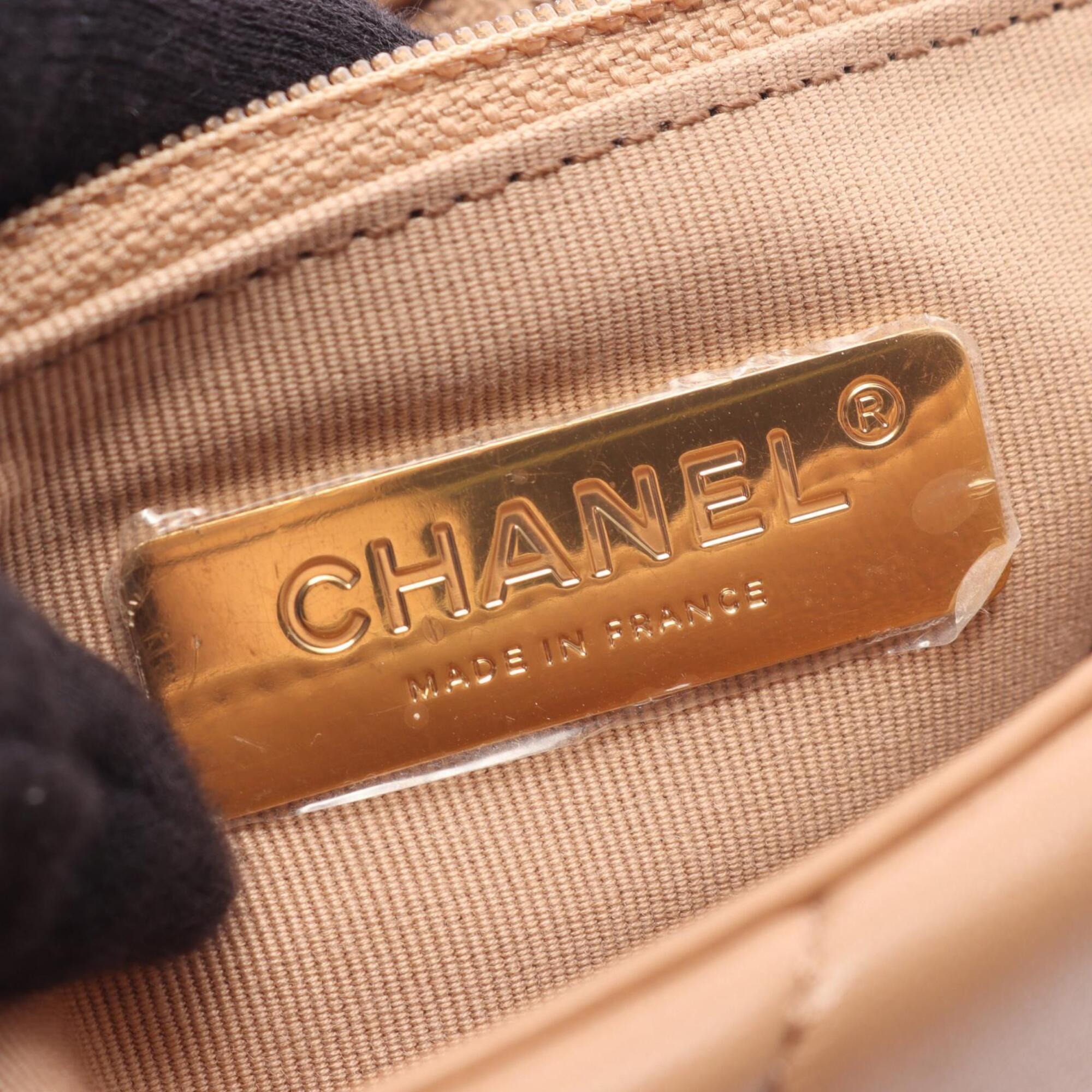 Chanel Brown Leather Handbag Shoulder Bag (Pre-Owned)
