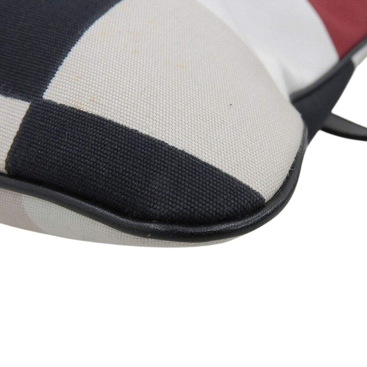Bally Black Red Color White Canvas Shoulder Bag (Pre-Owned)
